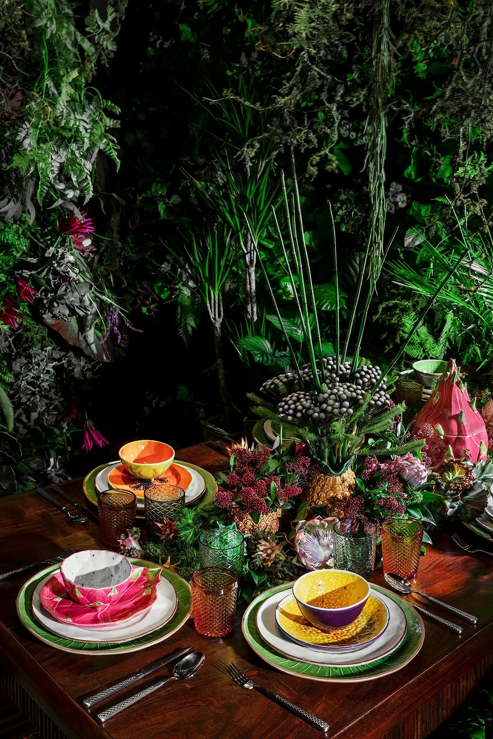 Amazon.com: Vista Alegre Bordallo Pinheiro Tropical Fruits Set of