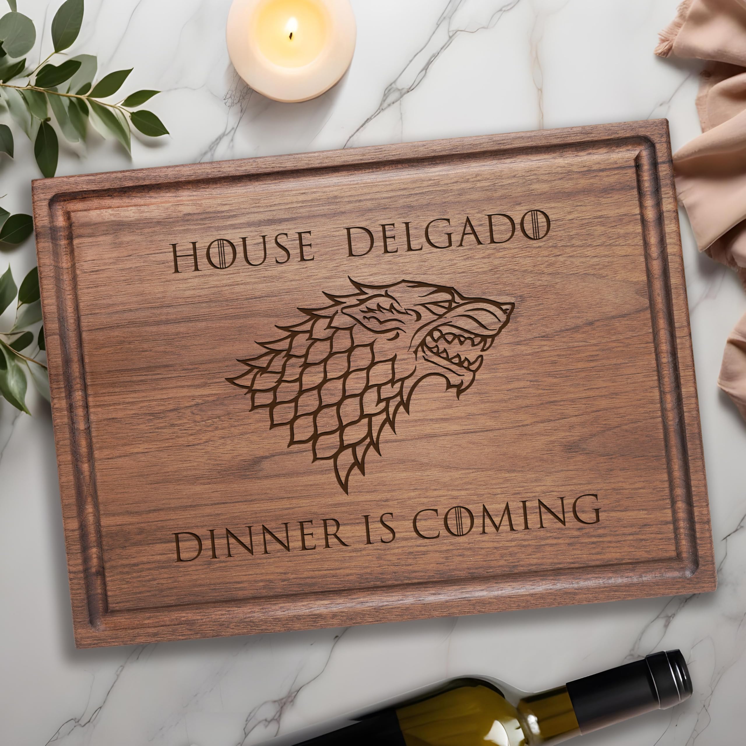 - Straga Personalized House Stark Cutting Board - "Dinner is Coming" Engraved Design - Best Game of Thrones Gift for Fans, Couples, Parents - Christmas, Birthday, Anniversary - USA Made 056