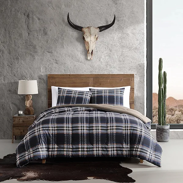 Wrangler - Queen Comforter Set, Soft & Reversible Bedding with Box-Stitch Design, Lightweight for Year Round Comfort, 3 Piece Bed Set with Matching Pillowcases (City Flats Plaid Navy)