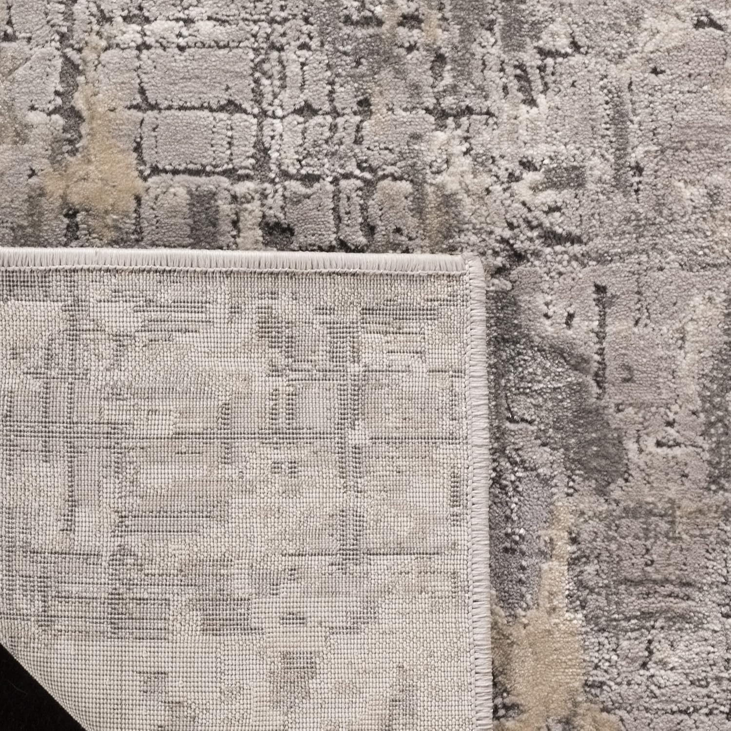 SAFAVIEH Meadow Collection Area Rug - 6'7" Square, Grey, Modern Abstract Design, Non-Shedding & Easy Care, Ideal for High Traffic Areas in Living Room, Bedroom (MDW178F)
