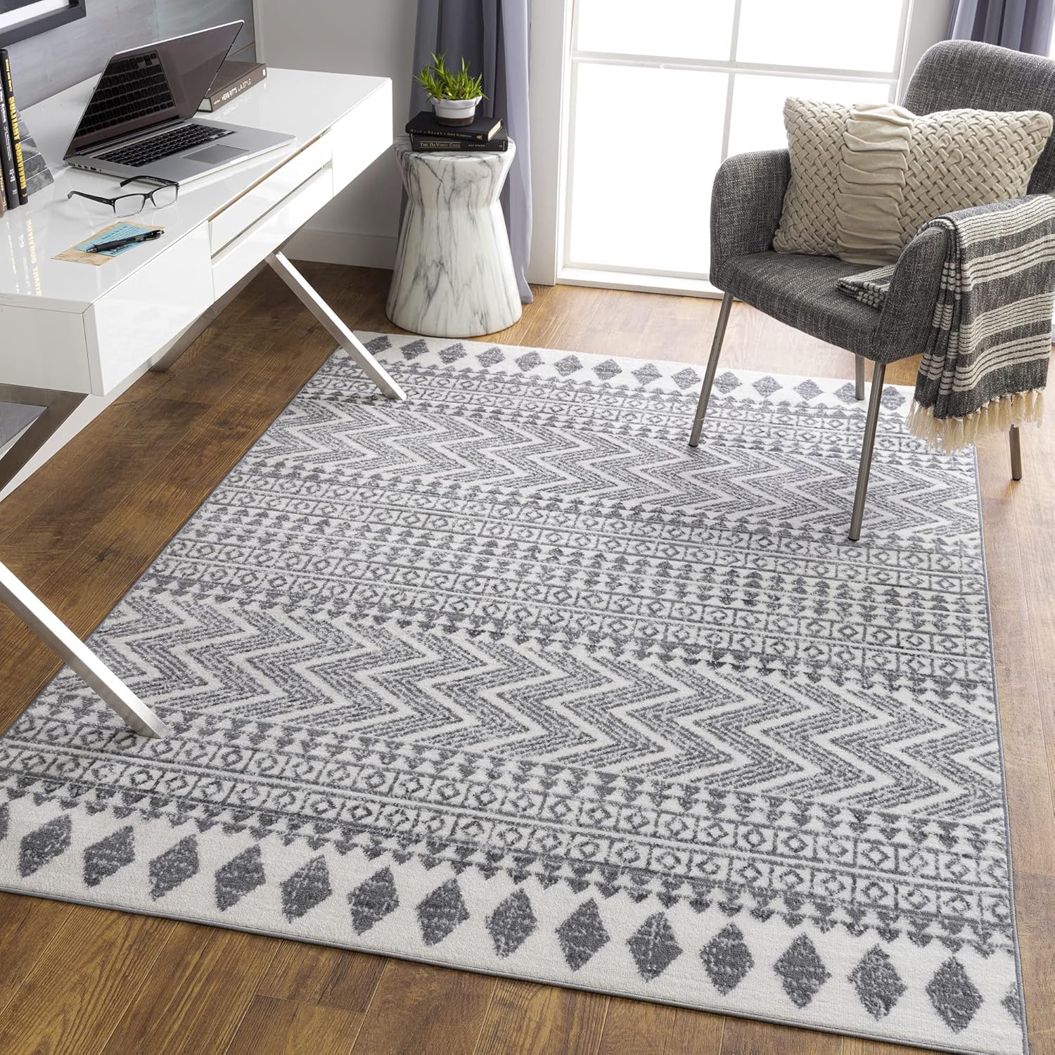 Livabliss Calliope Bohemian Moroccan Area Rug,5'3" x 7',Grey