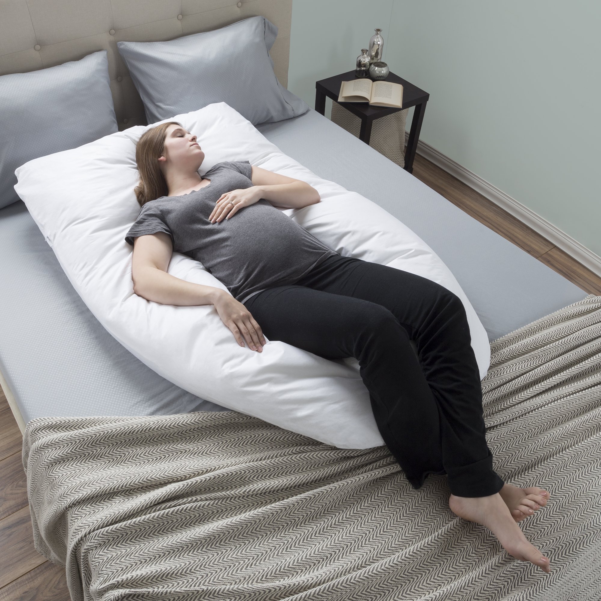 bluestone pregnancy pillow