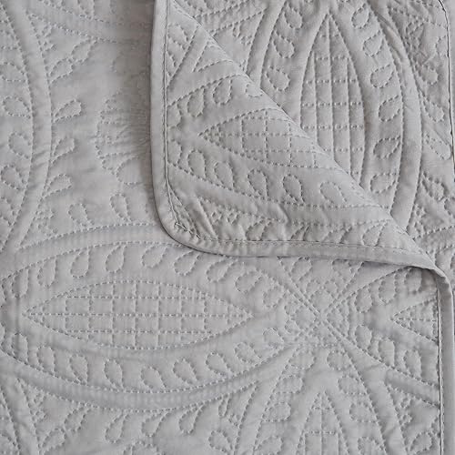 Miniatura 3 de Great Bay Home El juego de edredón extragrande tamaño KingCalifornia King incluye fundas. Ropa de cama ligera de diseño ultrasónico para colcha para