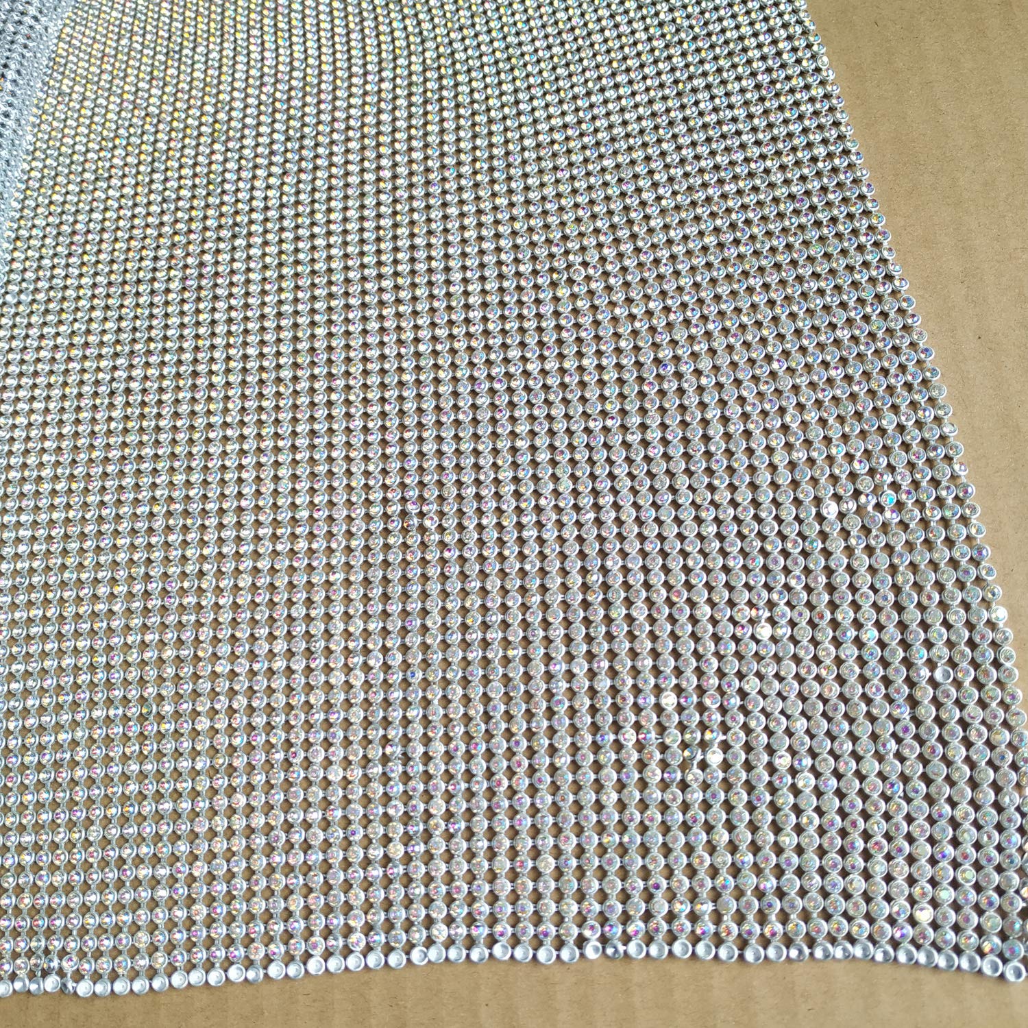 Rete Metallica Con Strass AB Cristallo 150x44 Cm – Tessuto Tagliabile Per Abbigliamento, Borse, Decorazioni E Costumi Cosplay