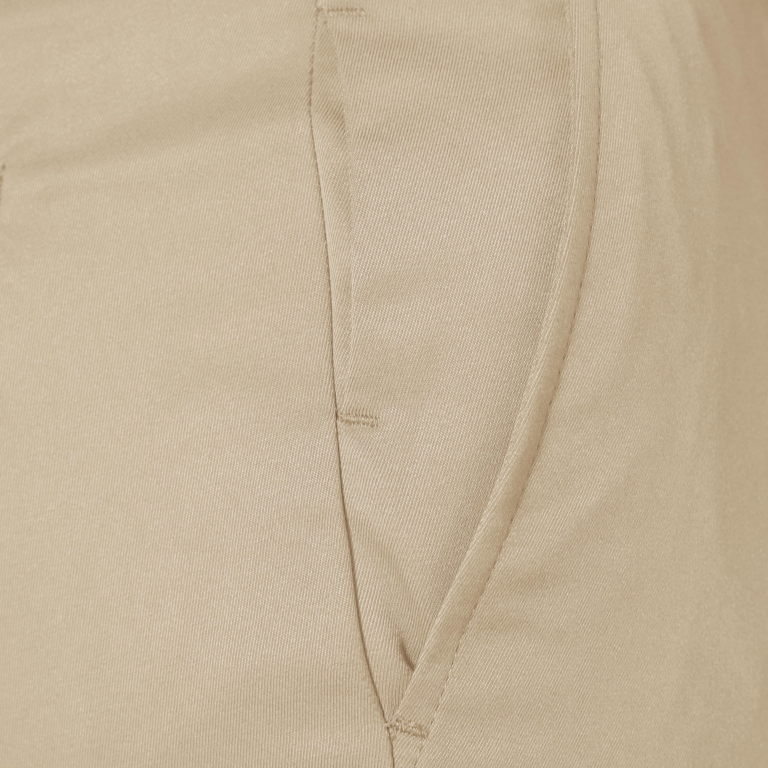Amazon Essentials Men's Slim-Fit Stretch Golf Trouser — view 6