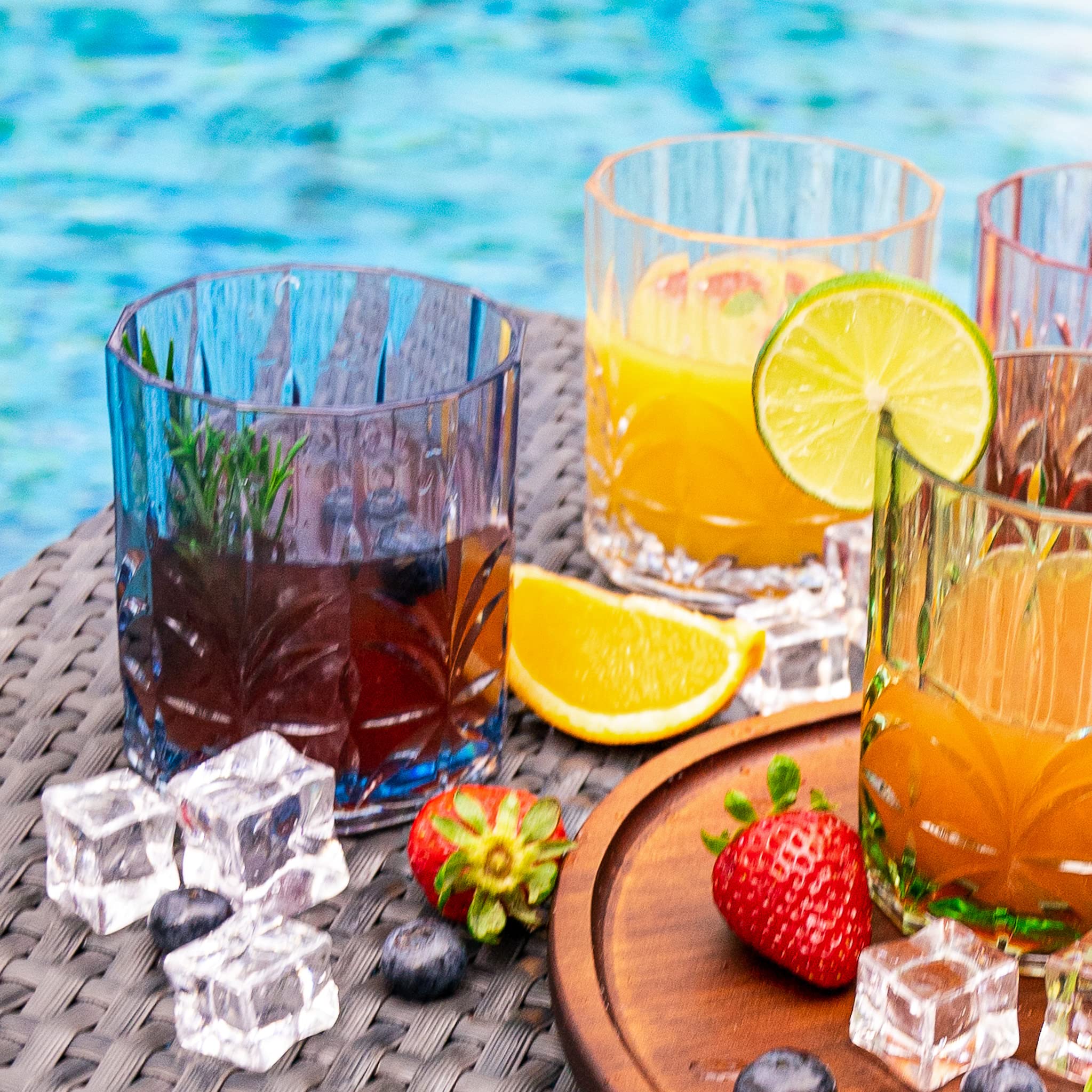 BELLAFORTE Lot de 4 verres courts incassables en plastique Tritan de 388,5 g – Myrtle Beach – Verres à whisky incassables – Sans BPA – Passe au lave-vaisselle – Bleu