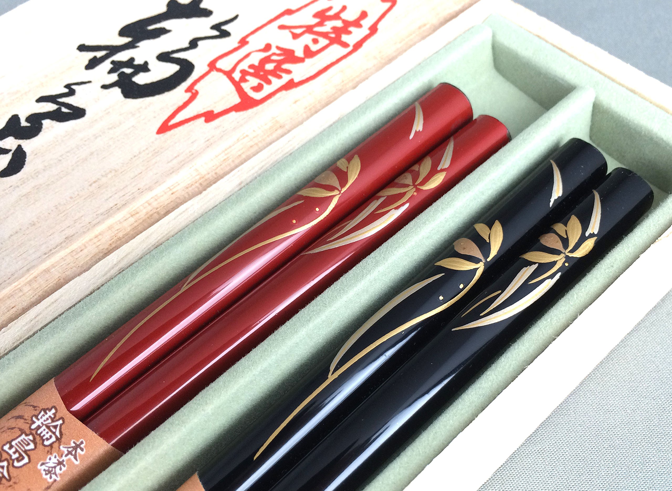 Amazon.com: 【夫婦箸～輪島塗蒔絵（まきえ）】これまでの御夫婦の長い