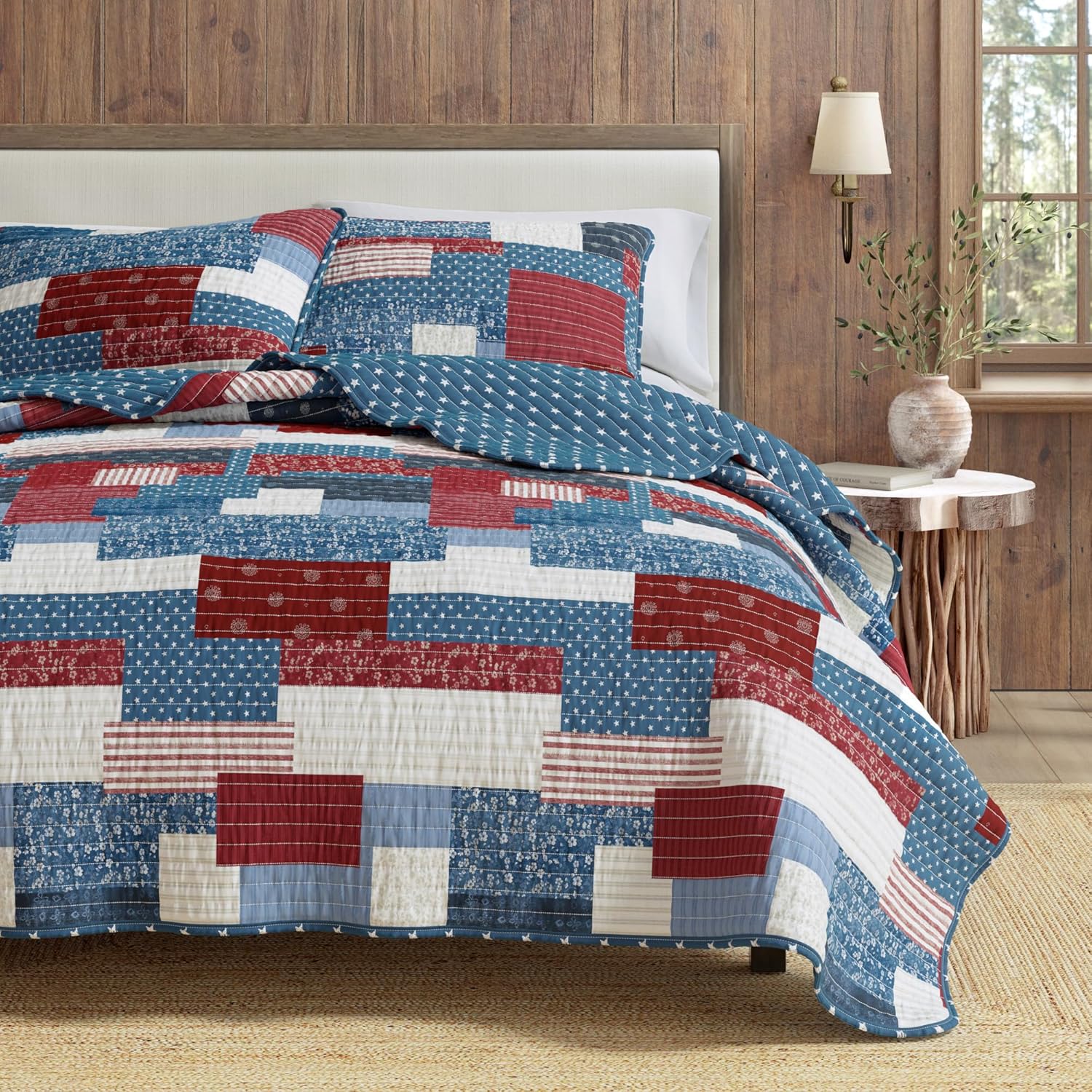 Great Bay Home 3-Piece King/California King Microfiber Quilt Set with Shams - Americana Patchwork Reversible Design - Lightweight, All-Season, Layerable Bedding Set - Image 6