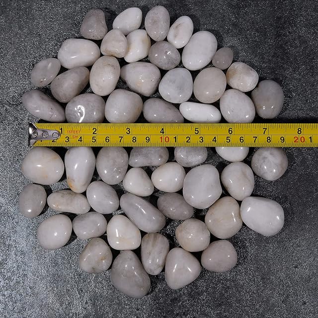 Foto 3 de 7 de Hisredsun Piedras decorativas blancas de 4 libras, piedras pulidas naturales para macetas