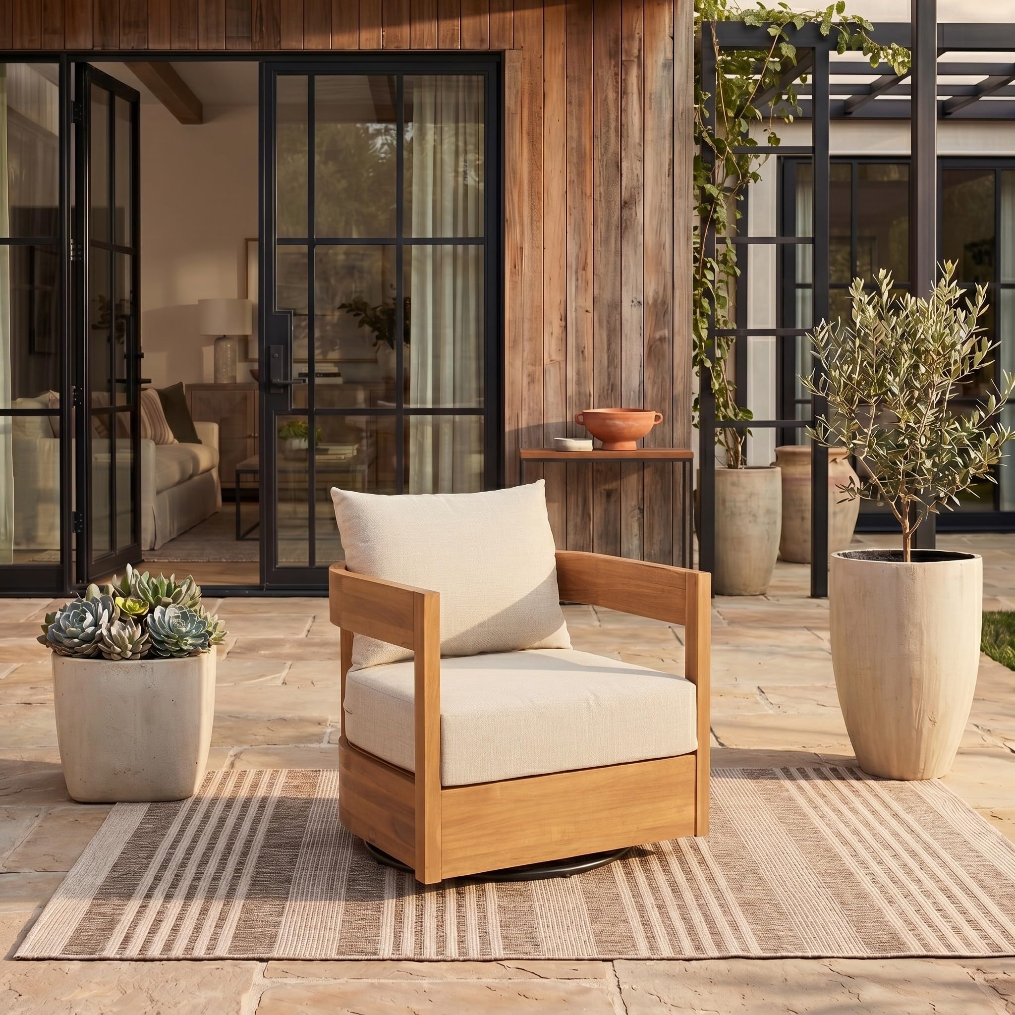 40%off【新品】Safavieh Silos ペンダント LIT4520A Amazon.com : SAFAVIEH Outdoor Kento Swivel Chair, 7.1