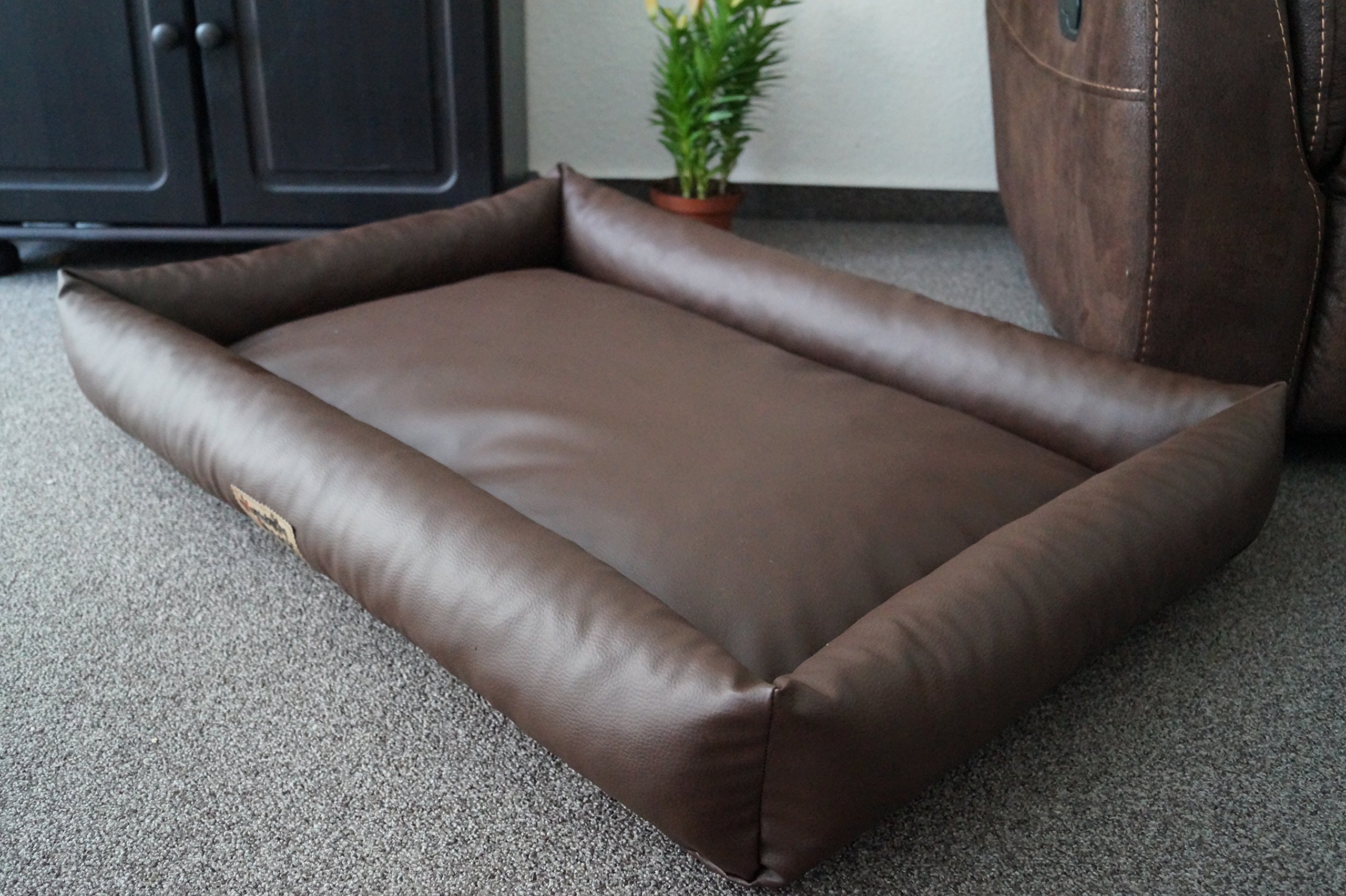 Hundebettenmanufaktur PicoBello Hundebett Hundesofa Schlafplatz Wendbar Komplett aus Kunstleder für Hunde Farbe und Größe Wählbar (110 cm x 80 cm, Braun)