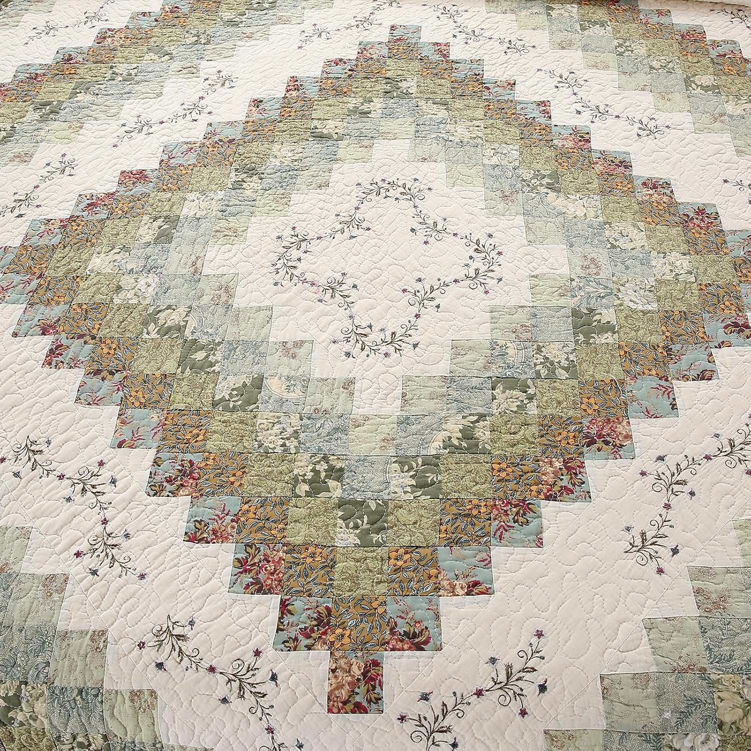 ROOMLIFE Quilt Set Floral Leaves 3D Embroidery Pattern 3 PCS 100% Cotton Reversible Quilted Embroidered Decorative Bedspreads Coverlet Set, King Quilt Set (110x96in) with 2 Pillow Shams (20x26in)