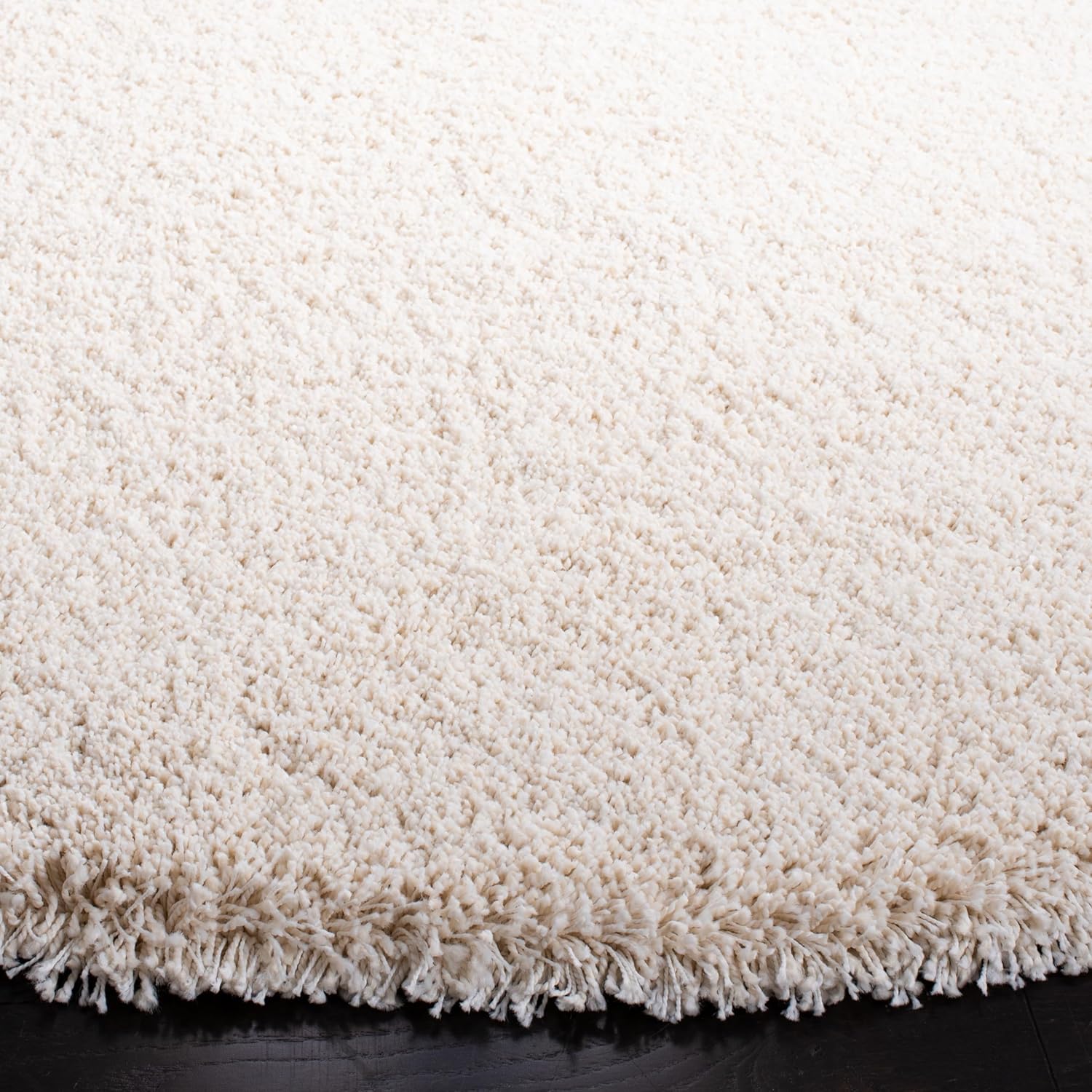 SAFAVIEH Milan Shag Collection Area Rug - 5'1" Round, Ivory, Solid Design, Non-Shedding & Easy to Clean, Plush Thick Pile, Ideal for Living Room, Bedroom (SG180-1212)