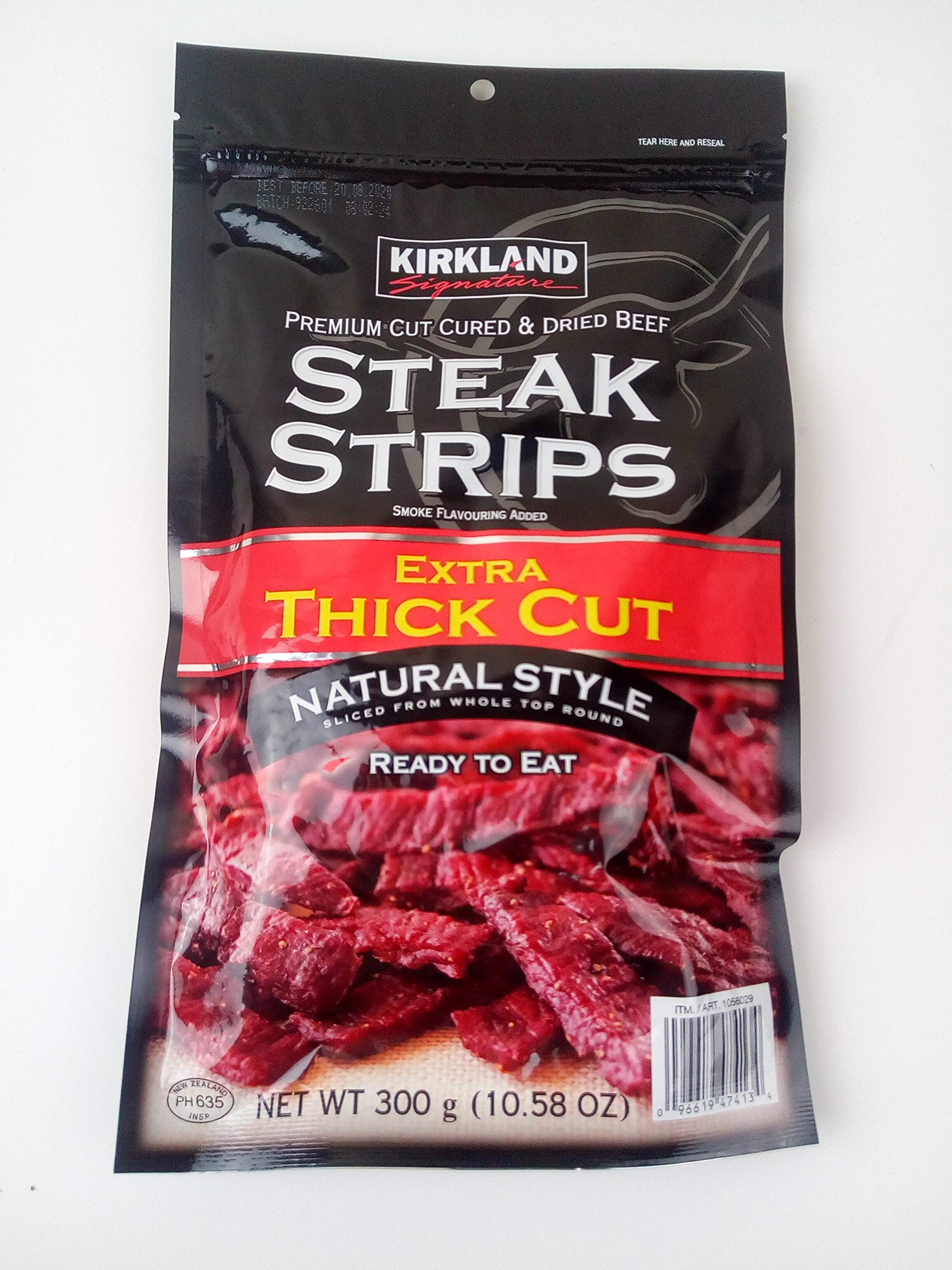 Kirkland Signature Extra Thick Cut Premium Cured & Dried Beef Steak Strips 300g