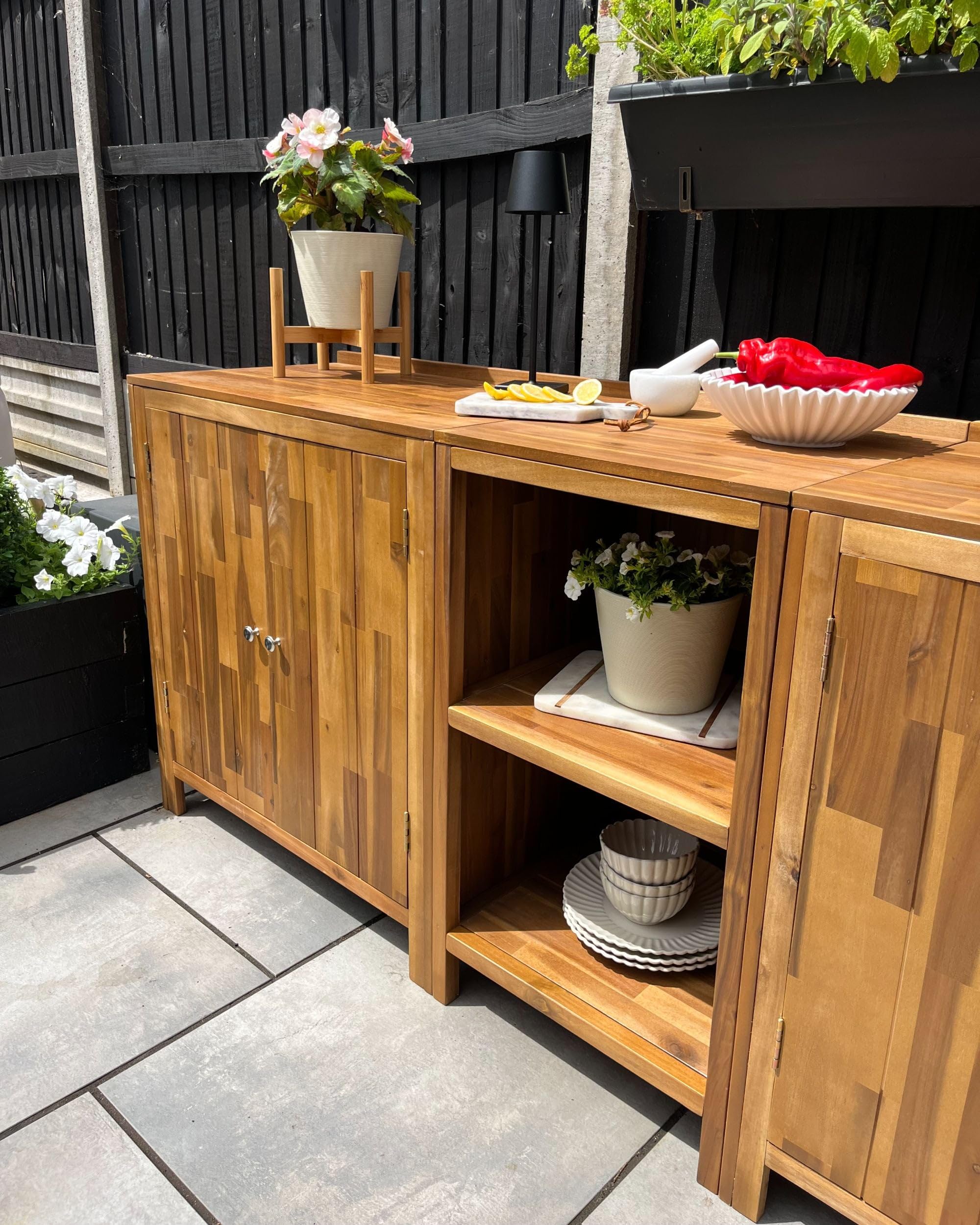 Outdoor-Kücheninsel Akazienholz braun breit 50x80x90 cm mit Regalen Venosa