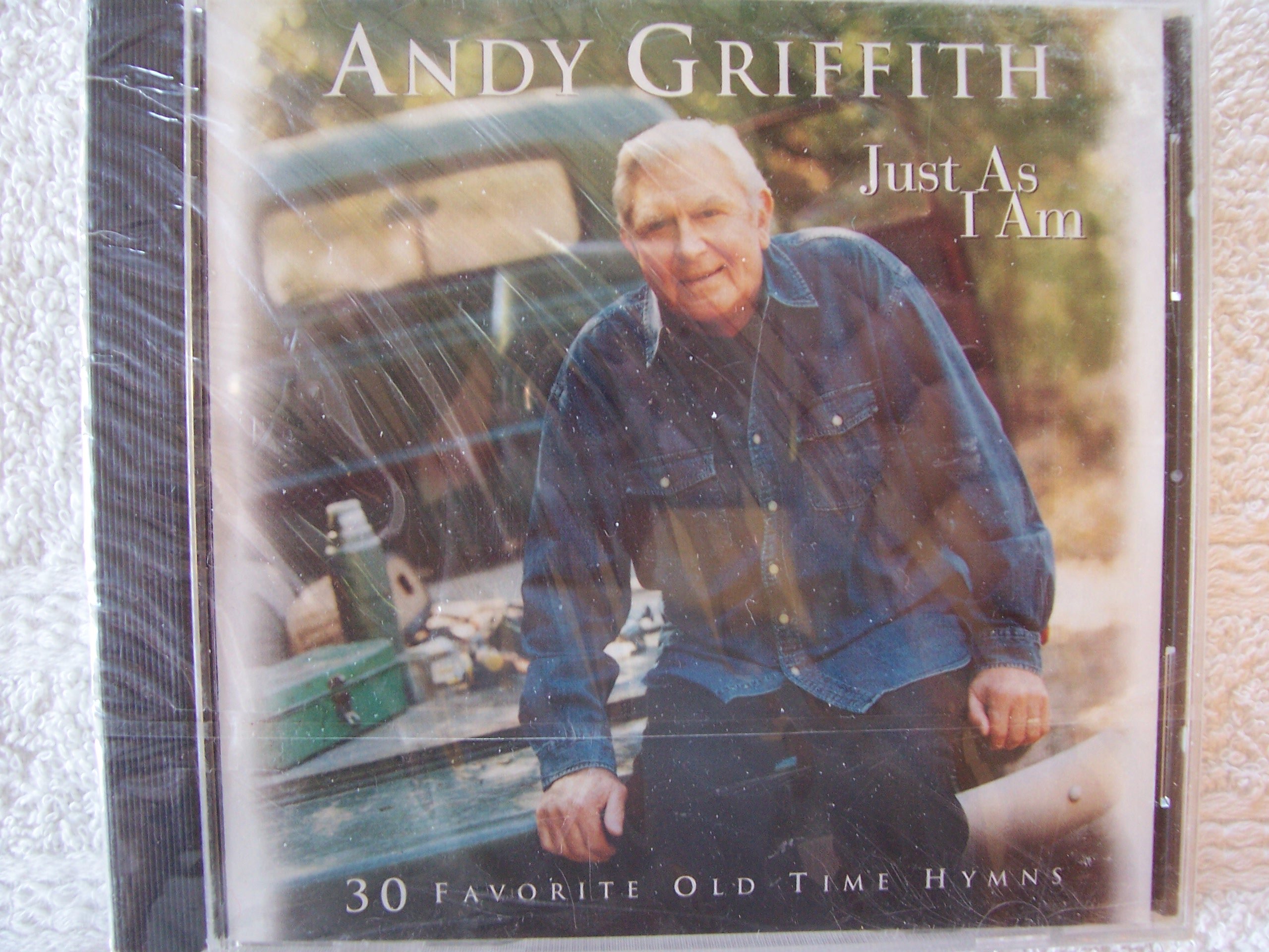 Just As I Am: 30 Favorite Old Time Hymns [Audio CD]
