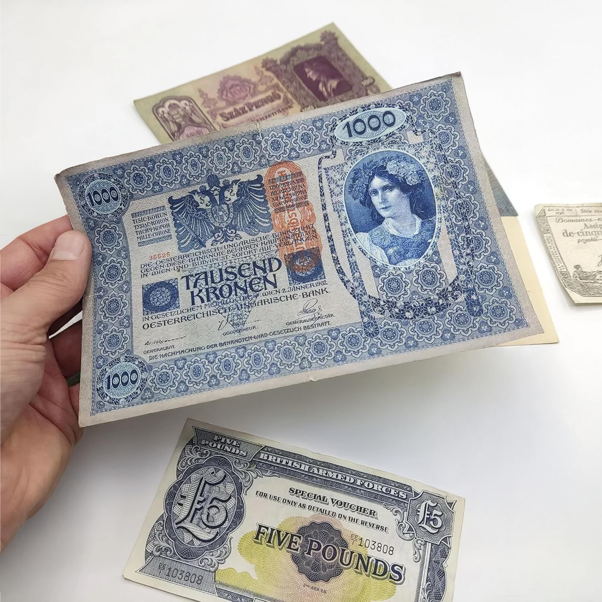 IMPACTO COLECCIONABLES | Ekskluzywna kolekcja 10 oryginalnych starych banknotów z 4 różnych stuleci z certyfikatem autentyczności | Prawdziwe rzadkie i zdemonetyzowane skarby numizmatyczne