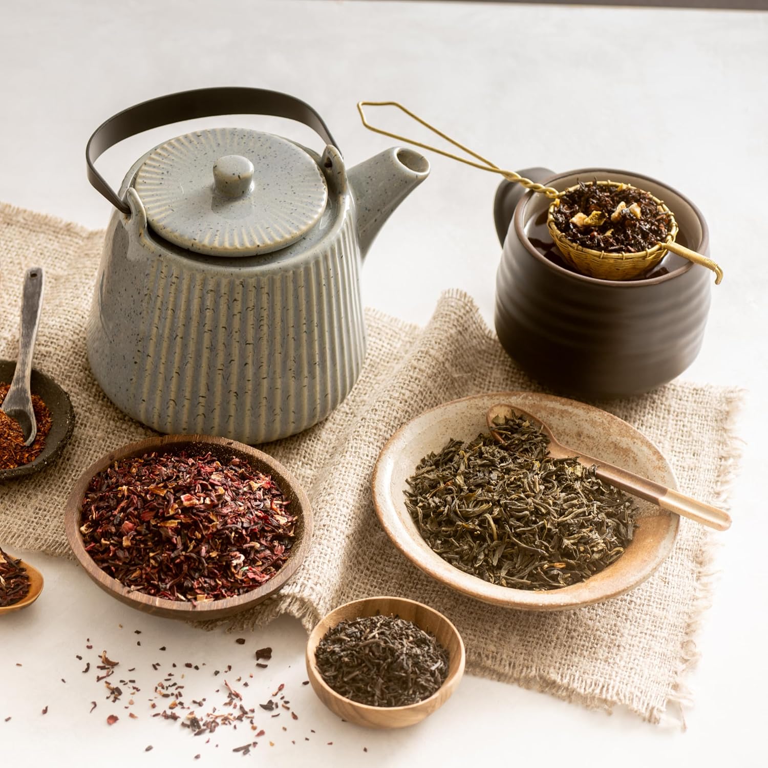 Frontier Co-op Organic Fairtrade Jasmine Green Tea, All Natural Loose Leaf Tea Leaves, Kosher | 16 Ounce (Pack of 1) - Image 3