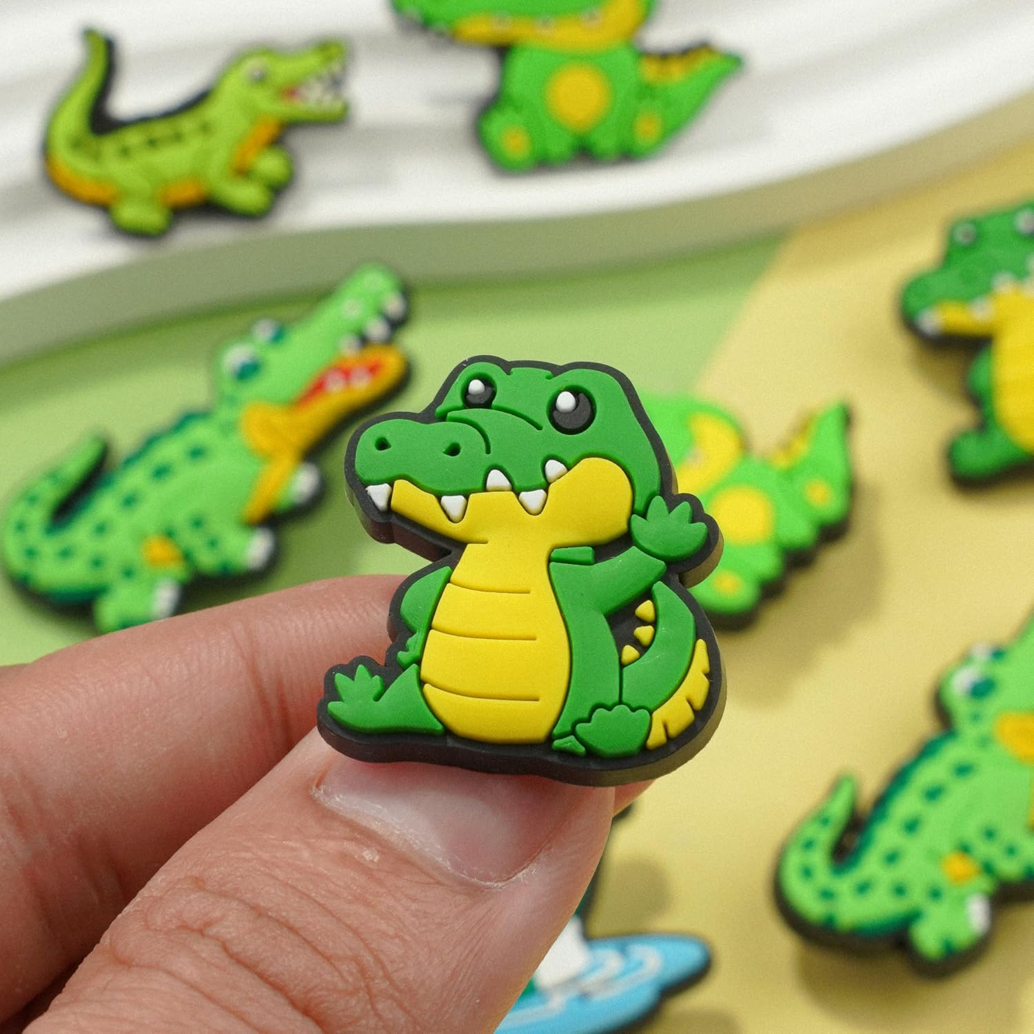 10PCS Cute Crocodile Shoe Charms – Funny Alligator PVC Animals Decorations Charms for Shoes, Wristbands, Bags, Gifts for Birthday, Holiday, Party.