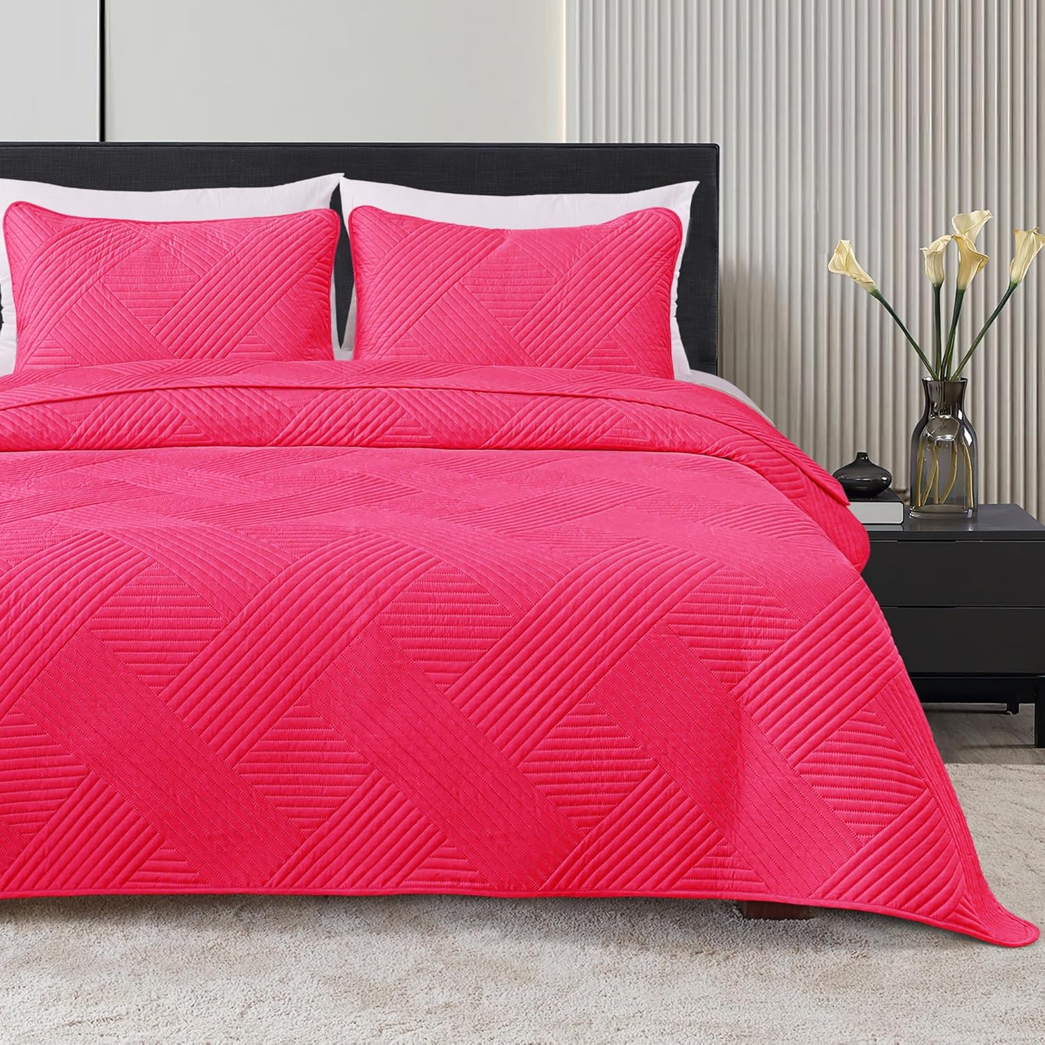 Whale Flotilla King Quilt Set, Soft Lightweight Quilts Bedspreads