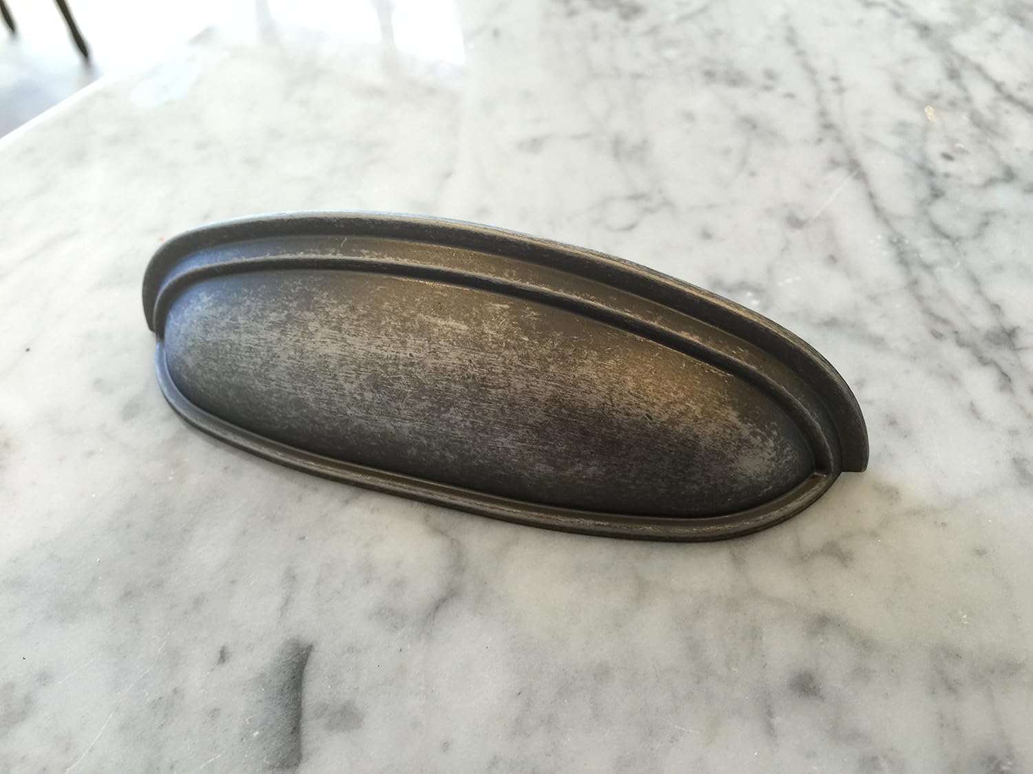 TANGDIAABBCC Aeiniwer Sonoma Cabinet Hardware Montana Pull Bin Cup Handle Antique Pewter 4" Between Screw Holes New