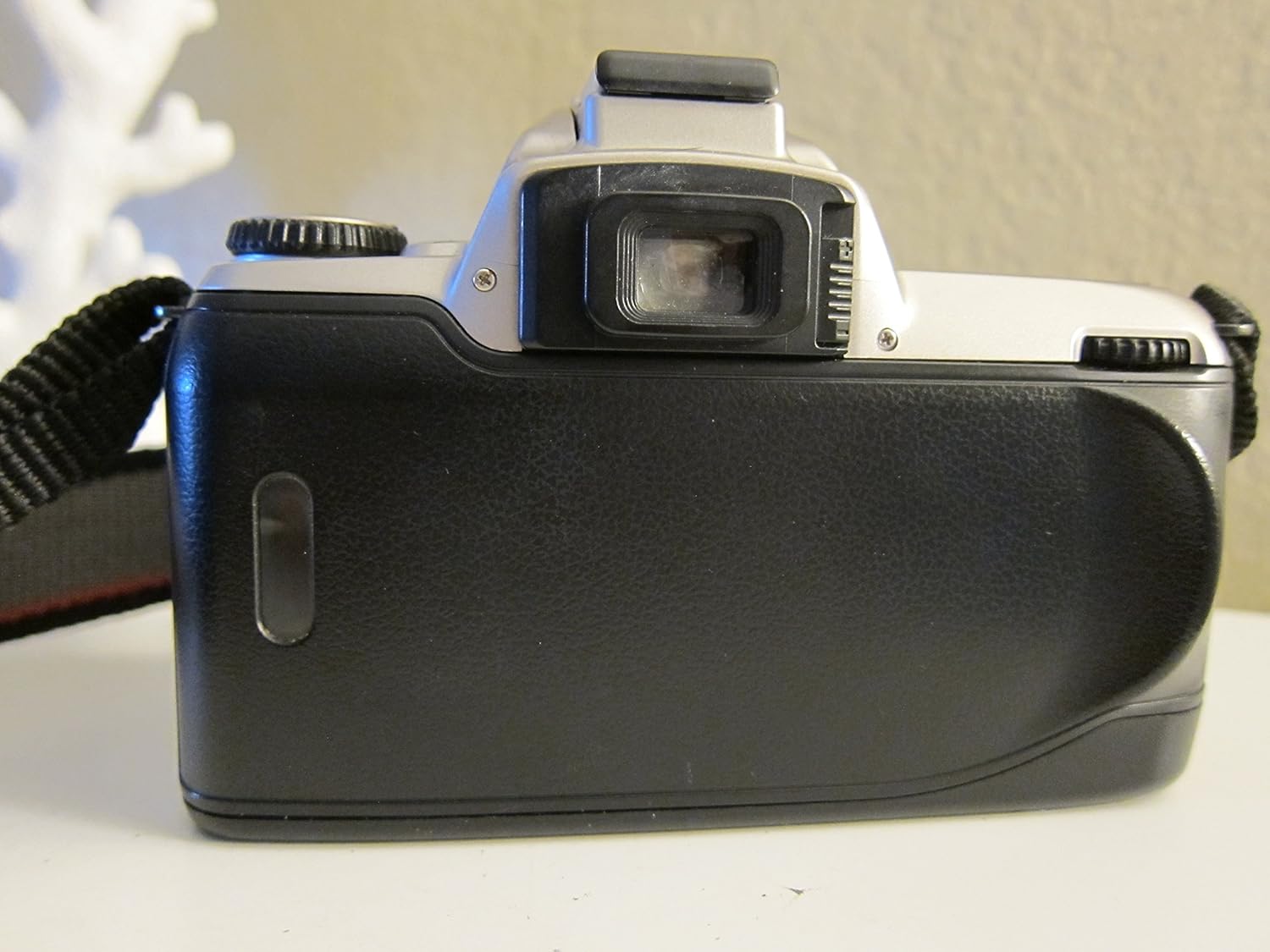 Nikon N65 SLR Camera Kit w/ 28mm-80mm Lens (N652880KIT)