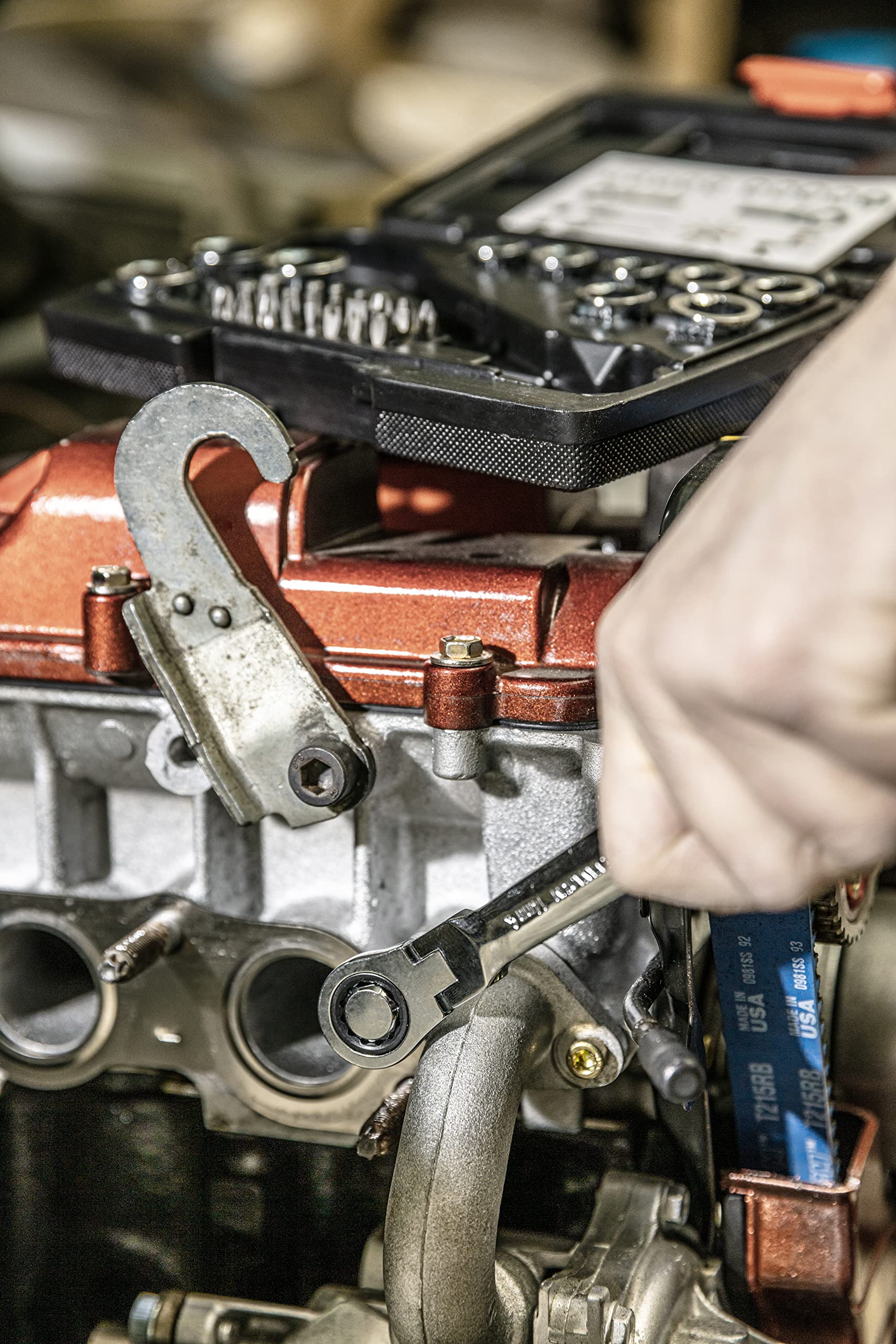 Högert Technik -Werkzeugsatz - Ratschenringschlüssel mit Steckschlüssel aus Chrom-Vanadium Legierungsstahl gefertigt - Ringmaulschlüssel mit Ratsche, Sechskant-Steckschlüssel, TORX-Aufsätze