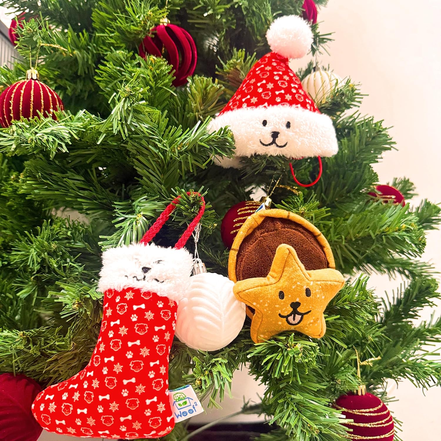 Christmas Stocking Nose-Work Plush Dog Toy, Durable Soft Squeaky with Hidden Treat Pocket, Crinkle Paper Sound, Hangable Design for Small, Medium & Large Dogs