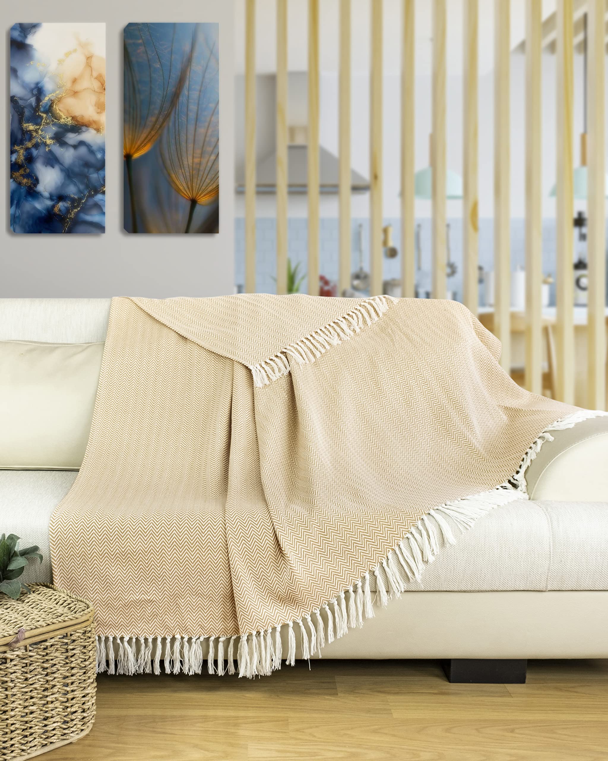 Gräfenstayn Narzuta premium z frędzlami, 100% bawełna, 220 x 240 cm, wzór w jodełkę, kołdra letnia, bawełniana narzuta na łóżko, kanapę, beżowa