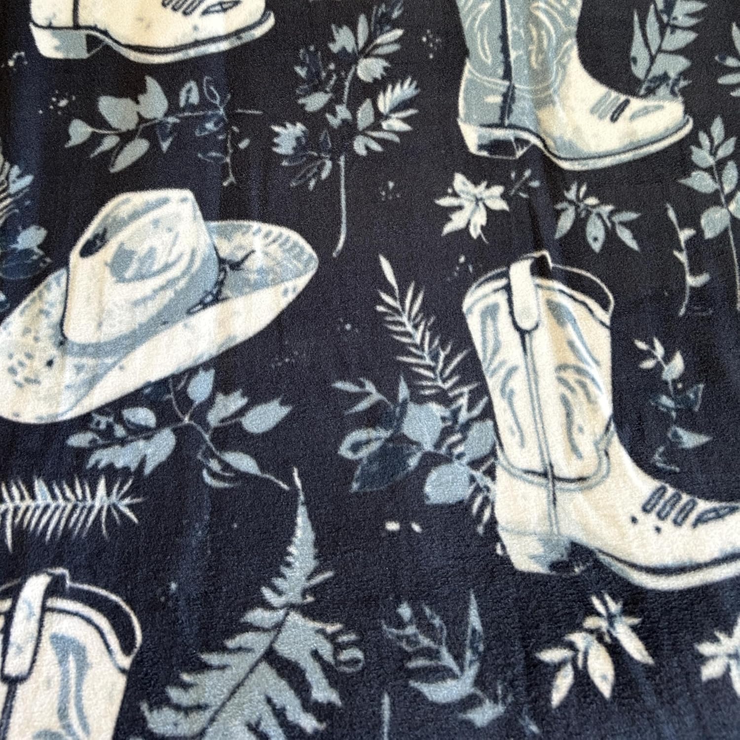 YourFleece No-Sew Throw Fleece Fabric DIY Blanket Making Kit, Make Your Own, Anti-Pill, Country Cowboy Boots and Hats, 72x60 inches