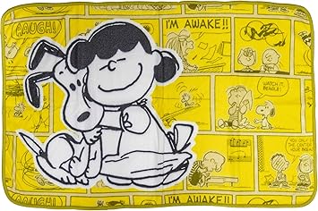 Amazon Co Jp スヌーピー ひざ掛け フリース 防寒 対策 グッズ Snoopy アウトドア ひざかけ 約90cm 約60cm イエロー ホーム キッチン