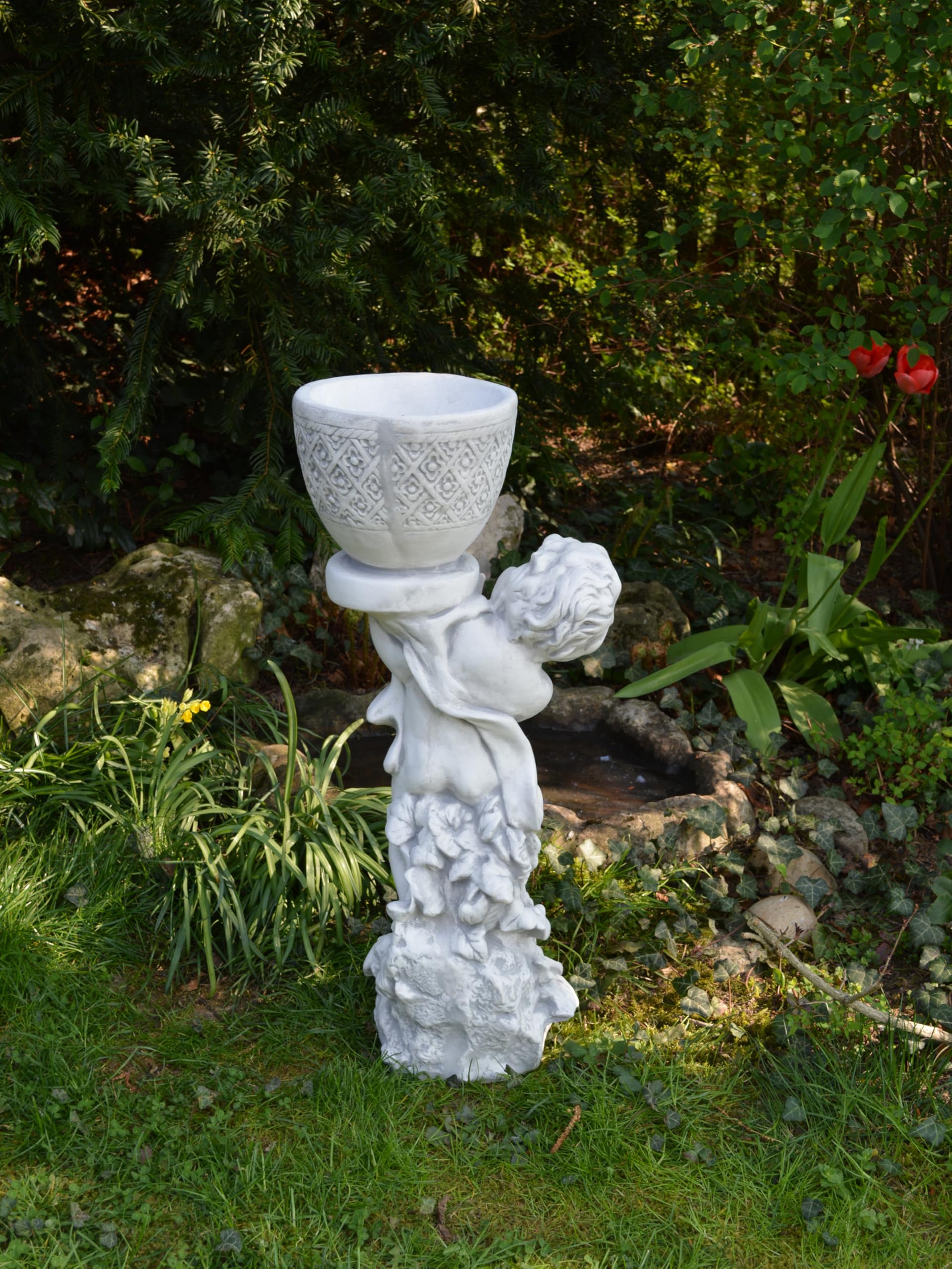 gartendekoparadies.de Junge mit Blumentopf Pflanzgefäß aus Steinguss, H. 66 cm, 2 Liter, 23 kg, Grau, frostsicher für Außenbereich
