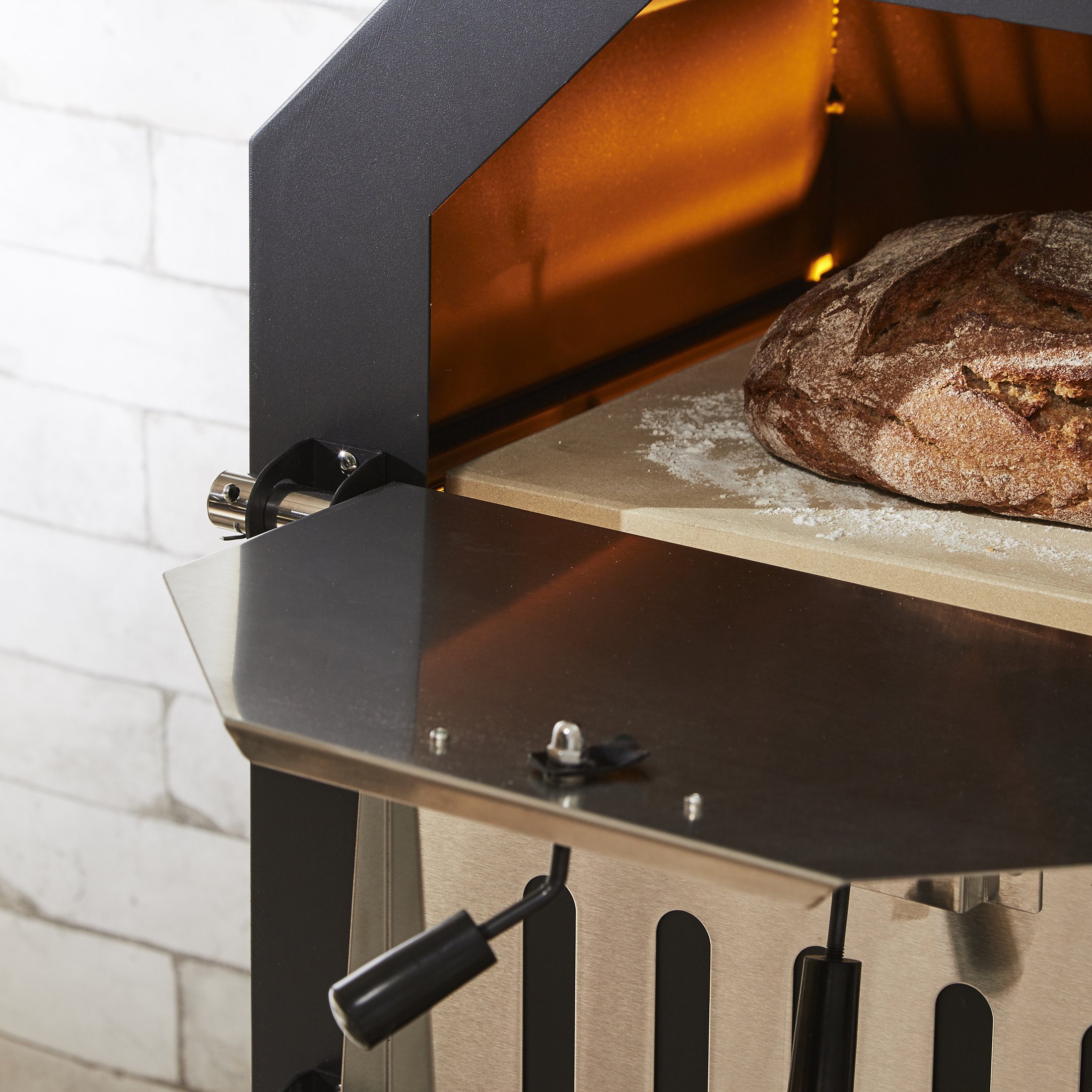 Levivo Pierre à pizza pour four & grill en cordiérite résistante à la chaleur, pour la cuisson de pizzas, tartes flambées, pain et autres, idéal pour la maison 30 x 38 x 1.5 cm