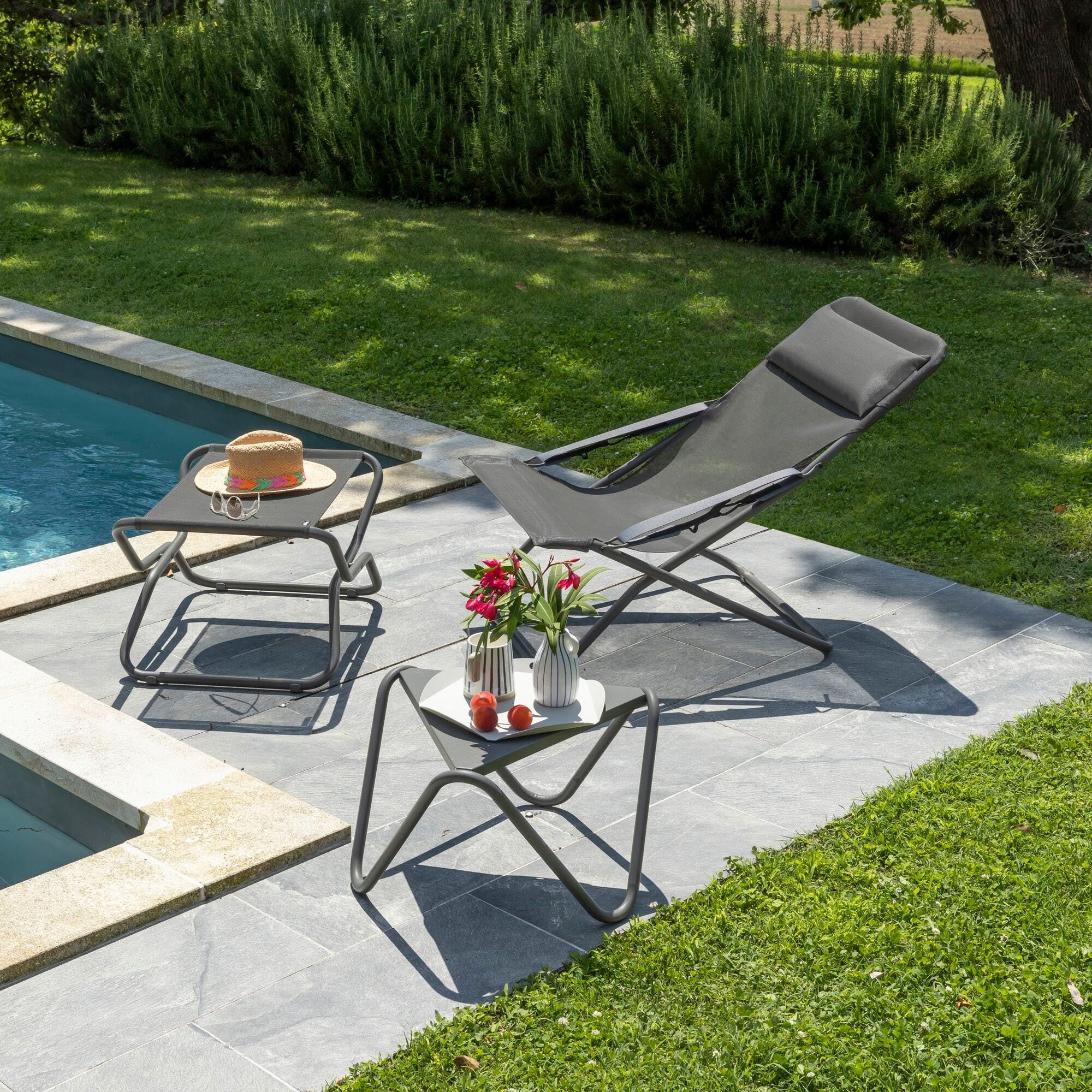 Lafuma MOBILIER - Repose-Jambes/Tabouret Pliant Next - Toile Batyline Résistante Anti-UV - pour Chaise Longue Terrasse, Jardin et Piscine - Tout Confort, Fabriqué en France - Marron Graphite | Fabriqué en FRANCE - Garantie 5 ans - Marron - Complément idéa