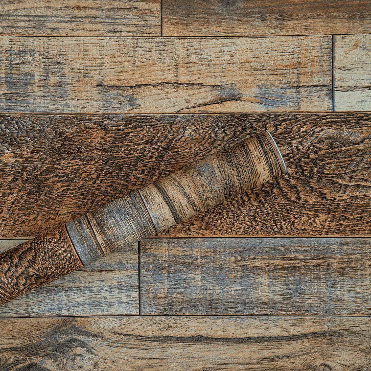 Wood Plank Wallpaper, Self-Adhesive Peel and Stick Wall Paper, Waterproof Wooded Grain Vinyl Film Roll Furniture Wall Covering, Easily Removable Home Decor, 45 * 600cm/roll (light brown)