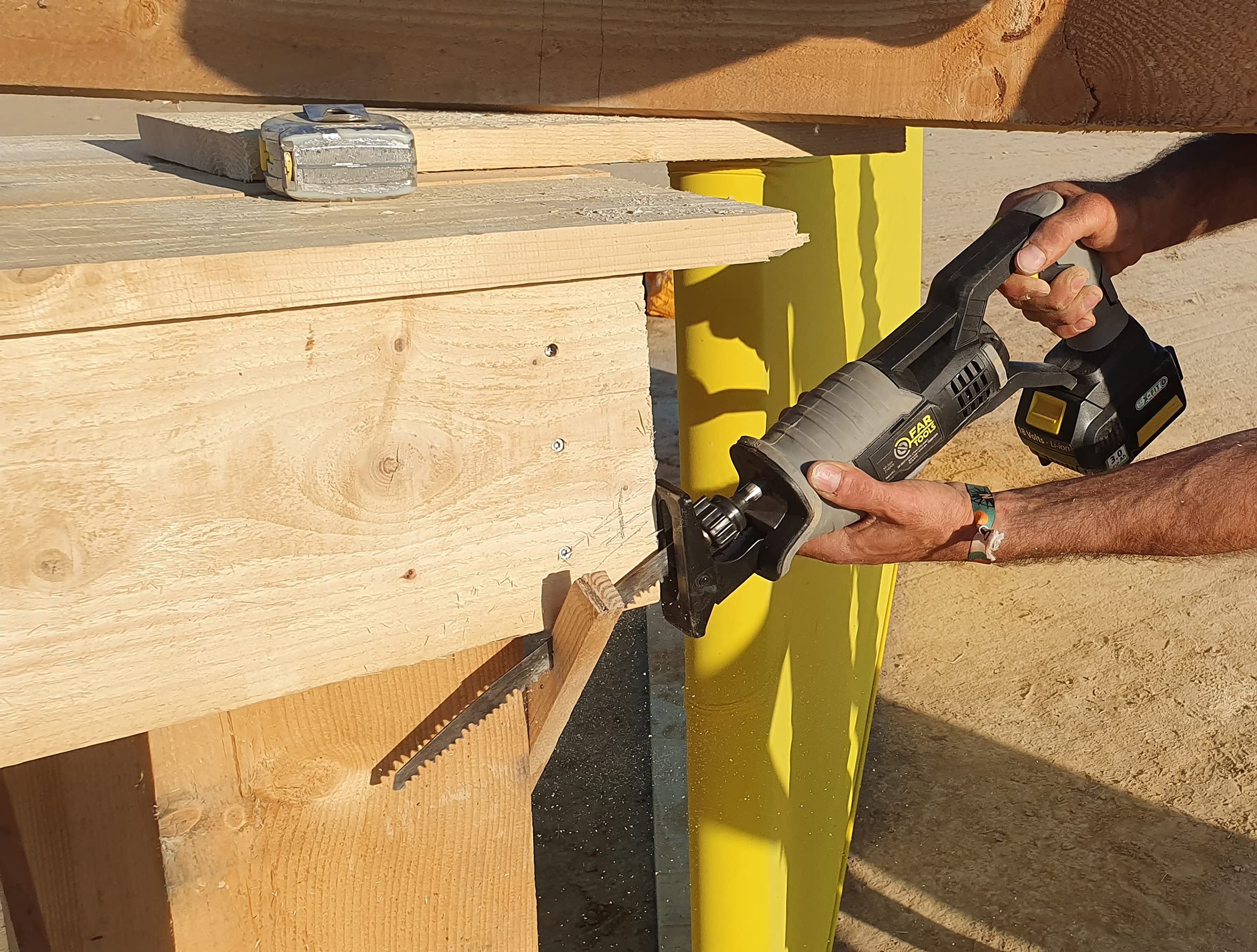 Image secondaire de Fartools XF-SAW Scie sabre sans fil 18V pendulaire, changement de lame sans outil, sabot réglable. Vendue sans batterie