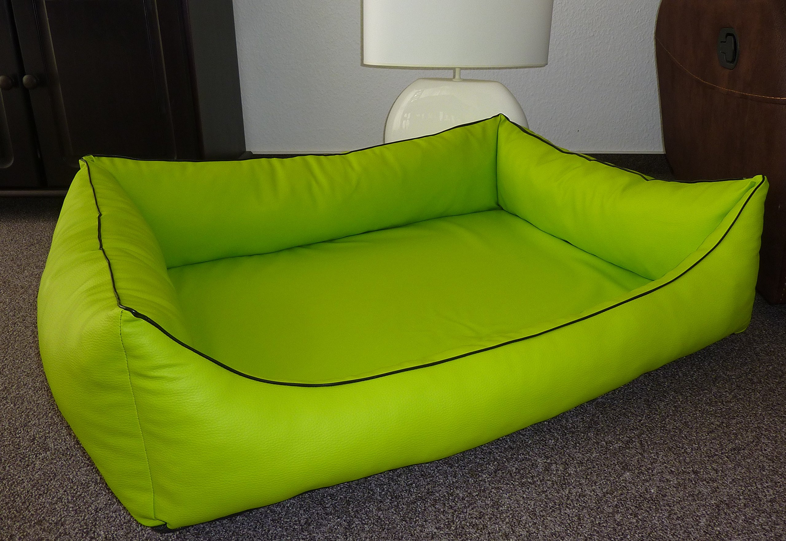 Cama ortopédica para perros de piel sintética, 80 cm x 60 cm, con colchón de espuma viscoelástica (limone)
