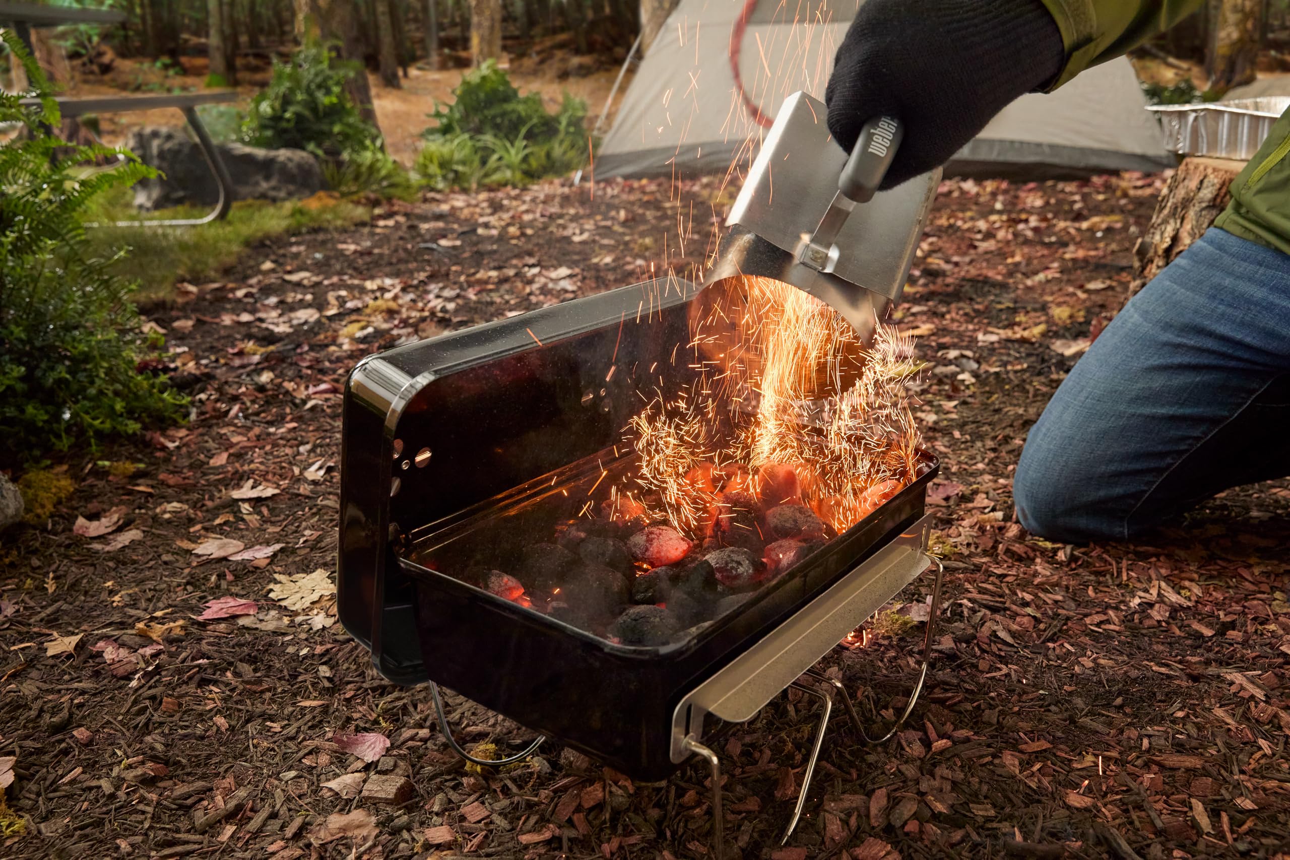Weber Accenditore a Ciminiera Piccolo 20cm, BBQ Compatto con Due Manici, per Griglie Carbone Ø 47cm