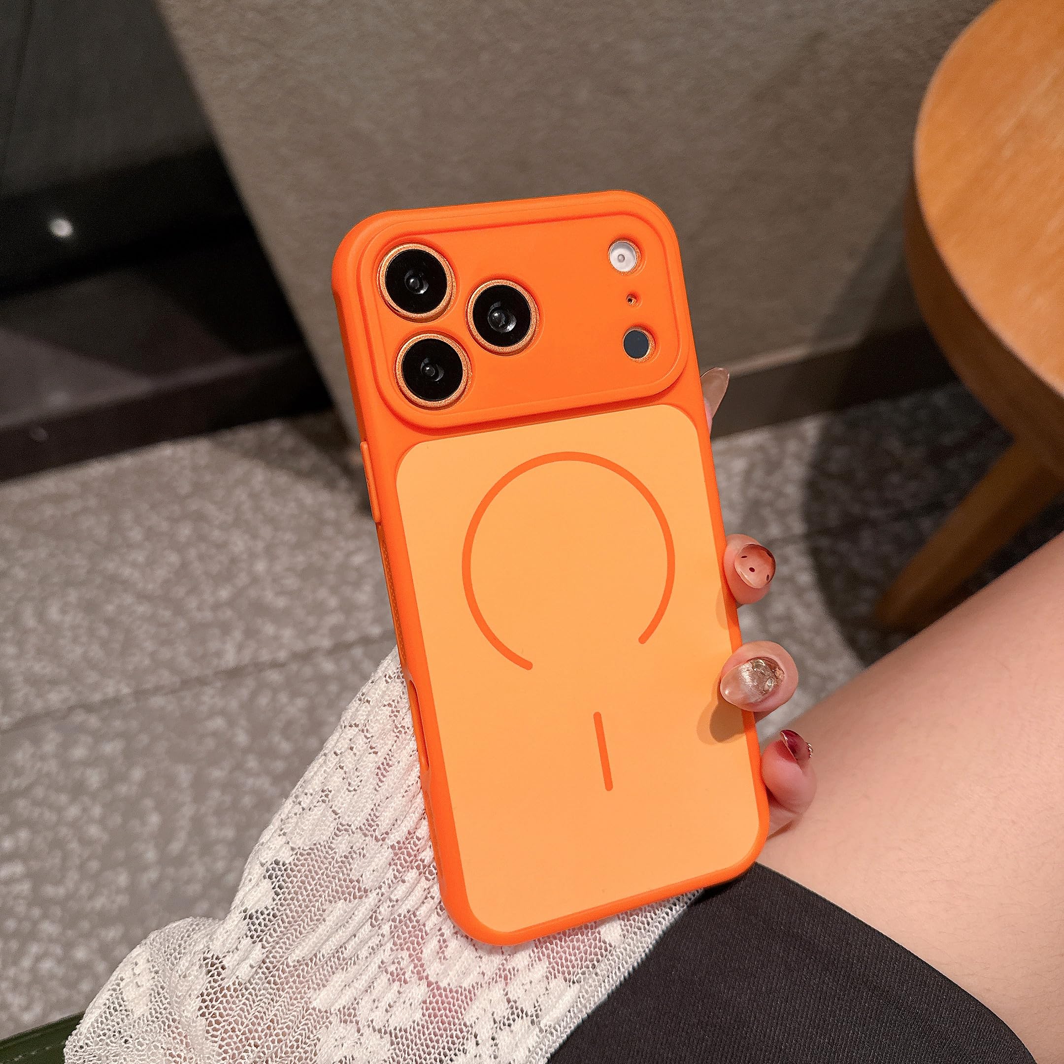 Coque iPhone 15 Plus compatible induction protection antichoc mate orange - 8