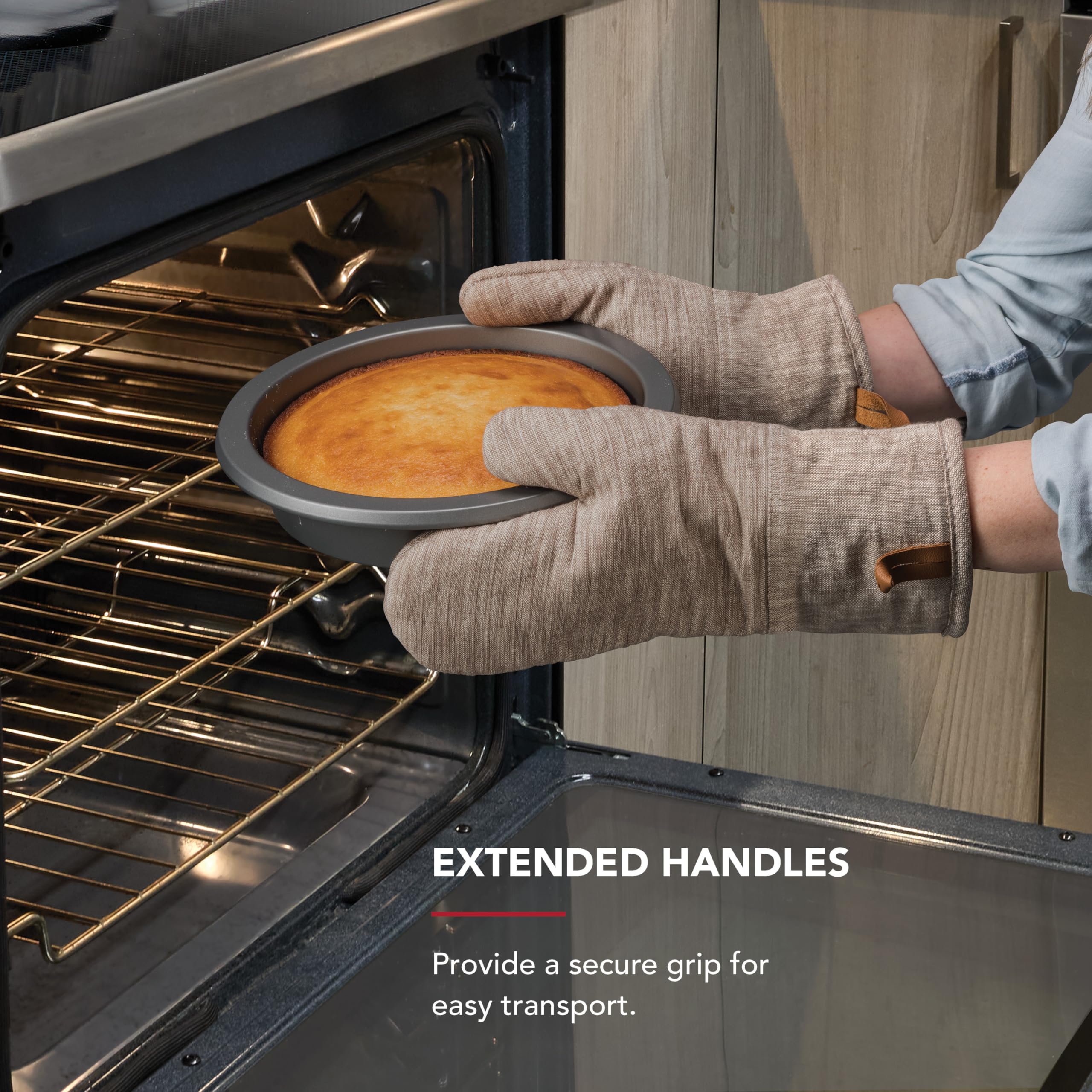 KitchenAid Runde Kuchenform aus aluminisiertem Stahl, 22,9 cm, konturiert, silberfarben
