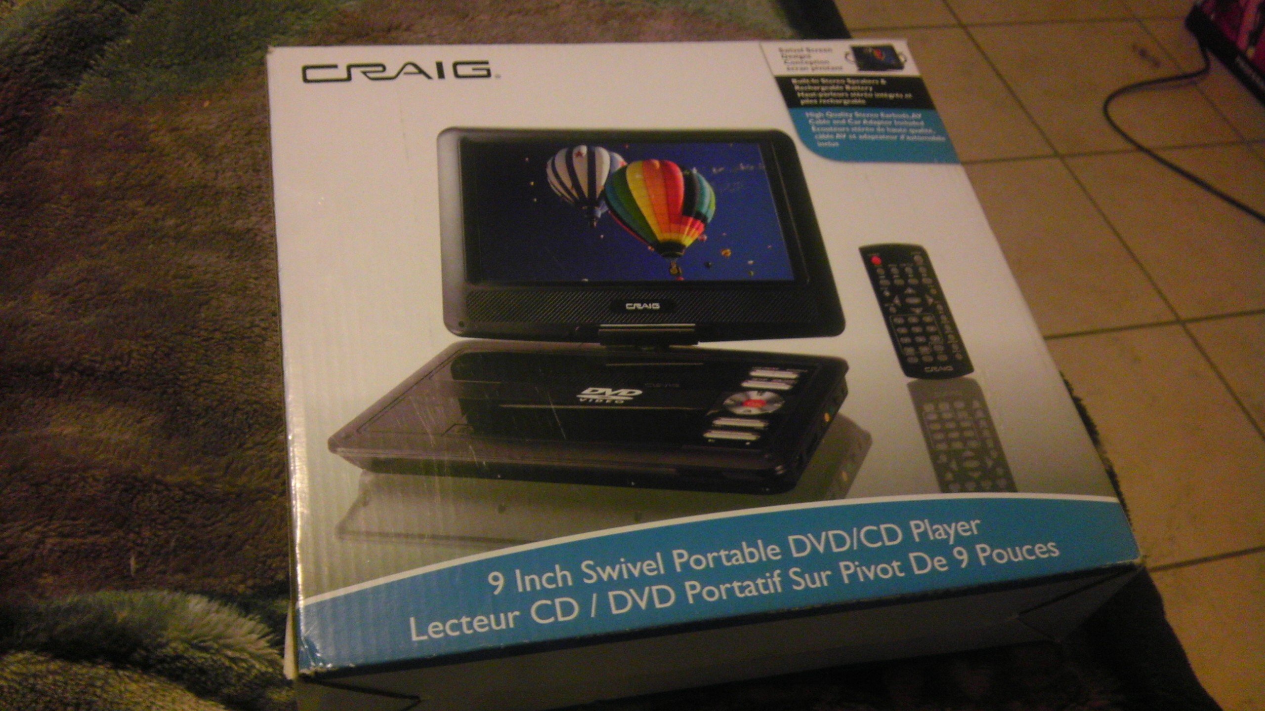 Amazon | Craig 9-Inch TFT Swivel Portable DVD/CD Player with