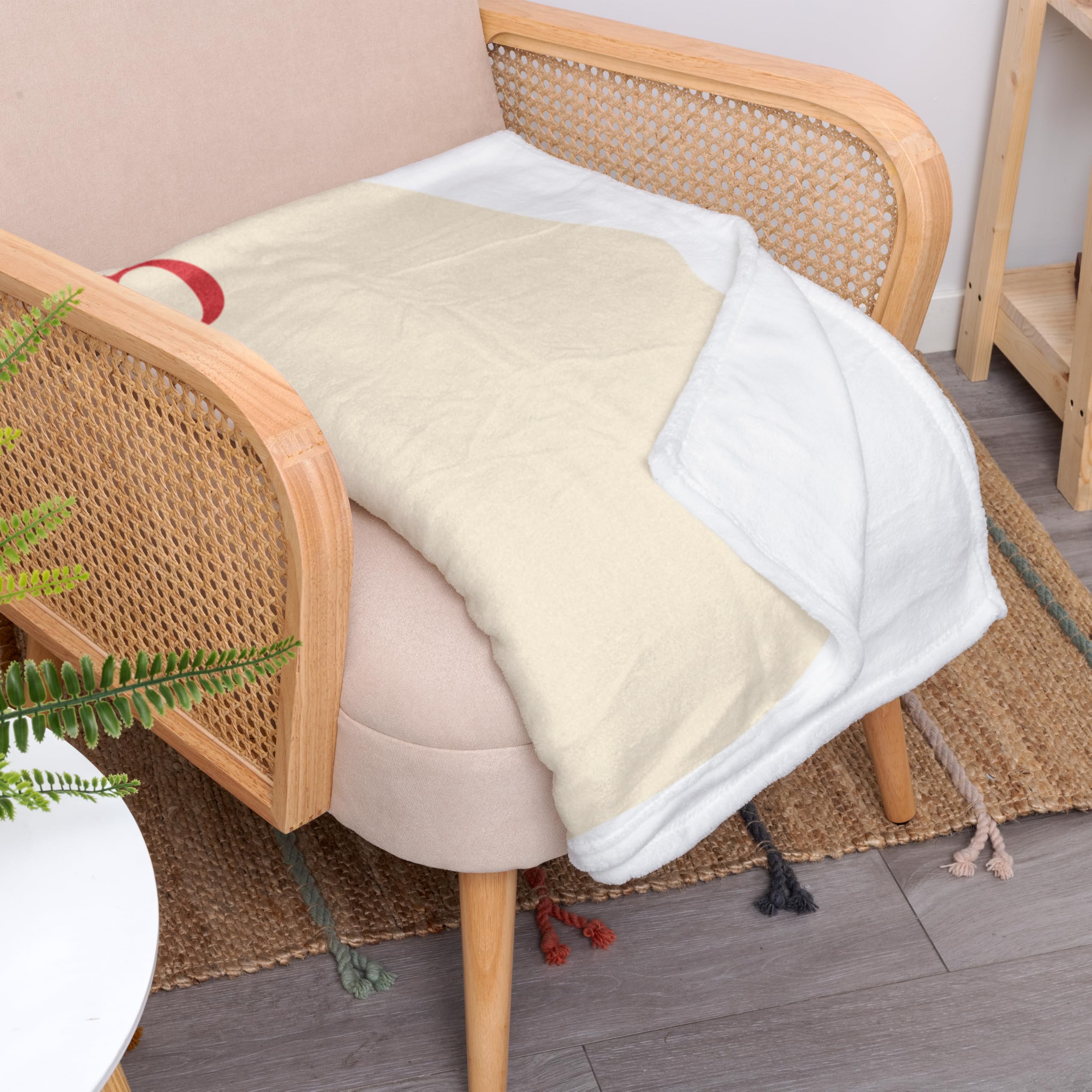 Manta Personalizada de 170x130cm con Nombres o Texto Diseño Te Quiero Disponible el Tela Polar, Coralina y Sherpa Borreguillo para Sofá o Cama Perfecta para Regalo Original (Coralina)