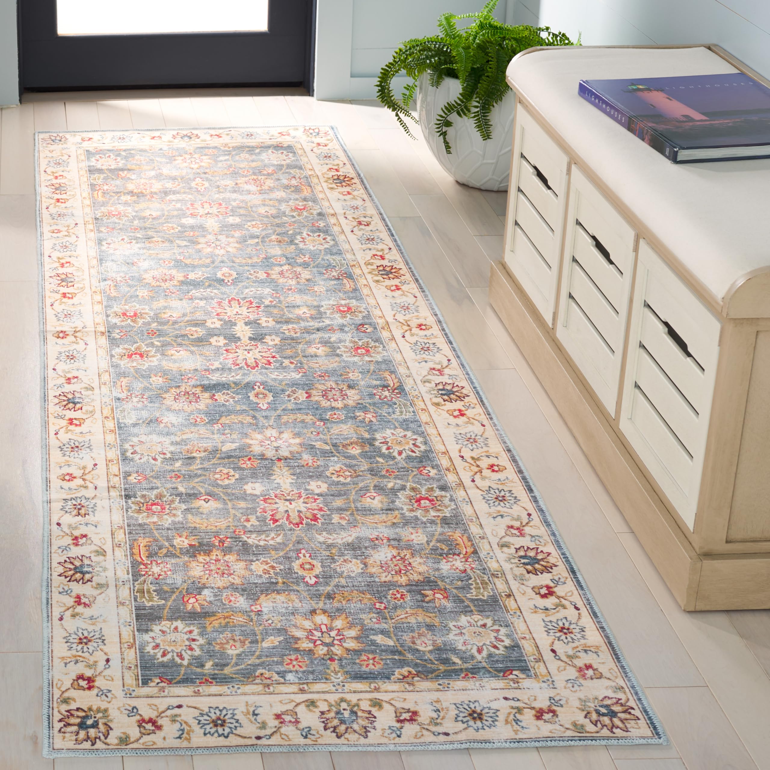Safavieh Distressed Rug Ideal for High Traffic Areas, Machine Washable and Non Slip, Arizona Collection, Short Pile