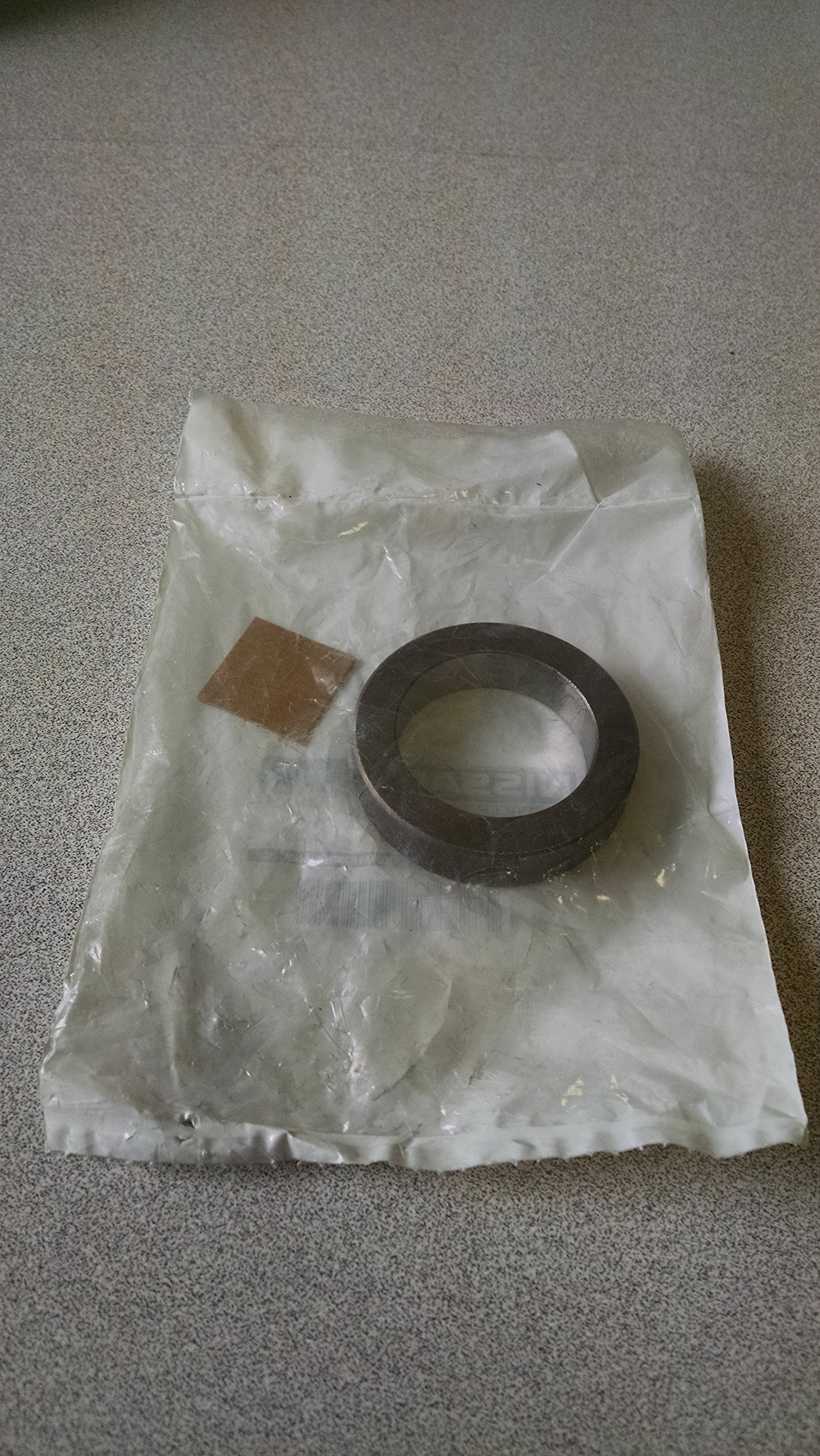 Amazon.com: Genuine Nissan Parts - Spacer Axle BRG (43070-7S200