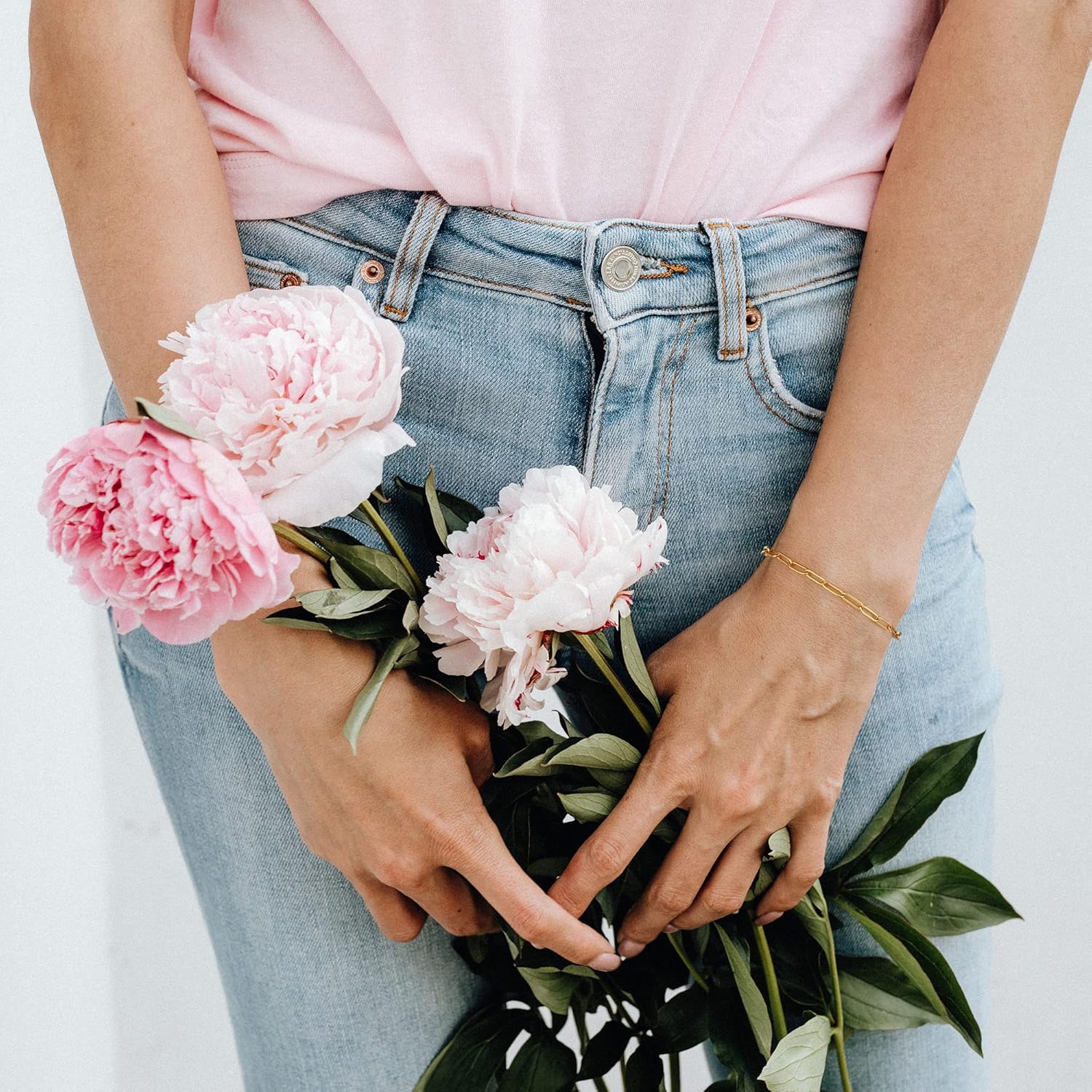 BRIJEWNES 14K Gold Over 925 Sterling Silver Clasp 4mm Paperclip Bracelet for Women Diamond Cut Gold Bracelets for Women Solid Gold Bracelet Gold Jewelry for Women - Image 5