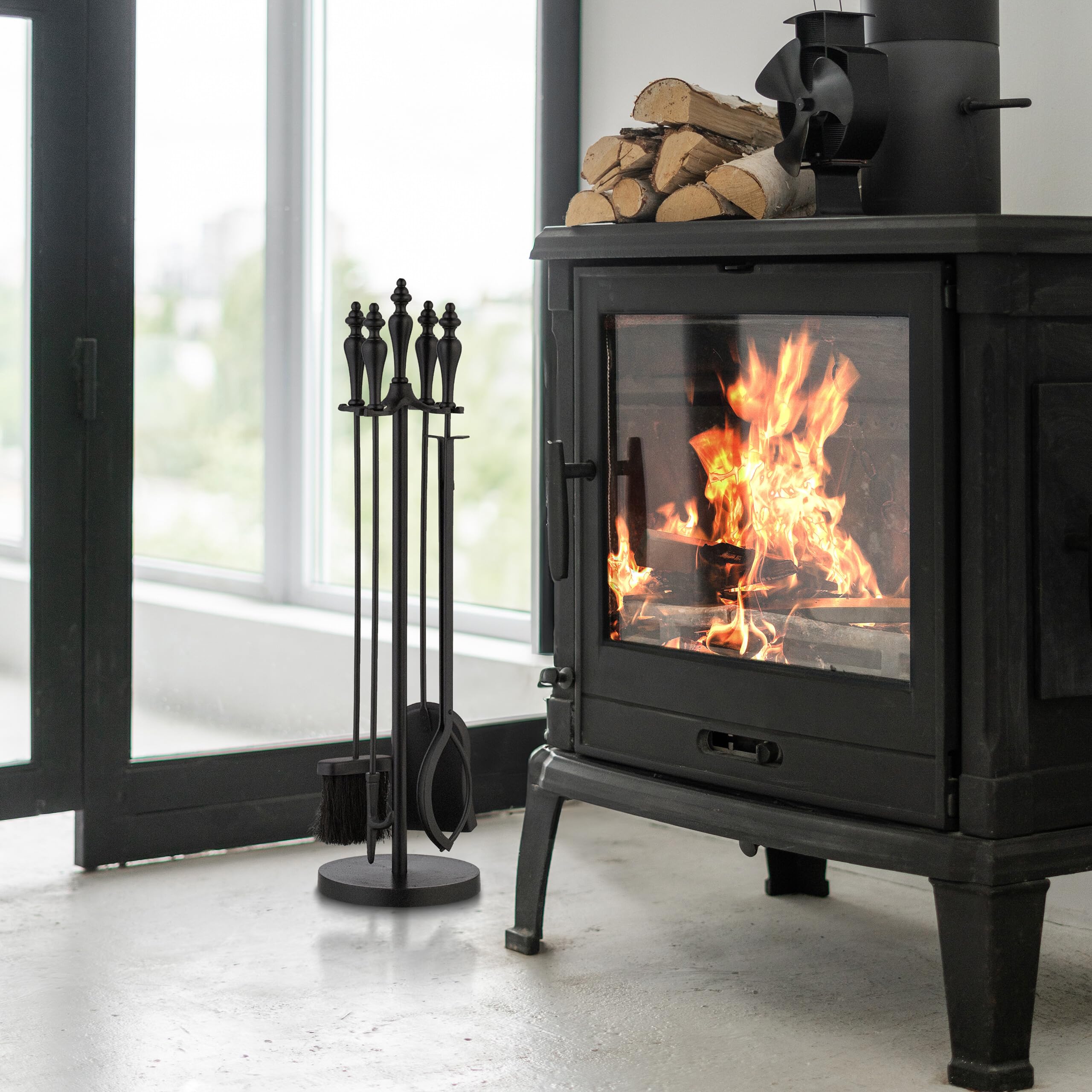 Relaxdays Serviteur pour cheminée Lot de 5 pièces Tisonnier Pelle Balai à Cendres Pince Support Noir