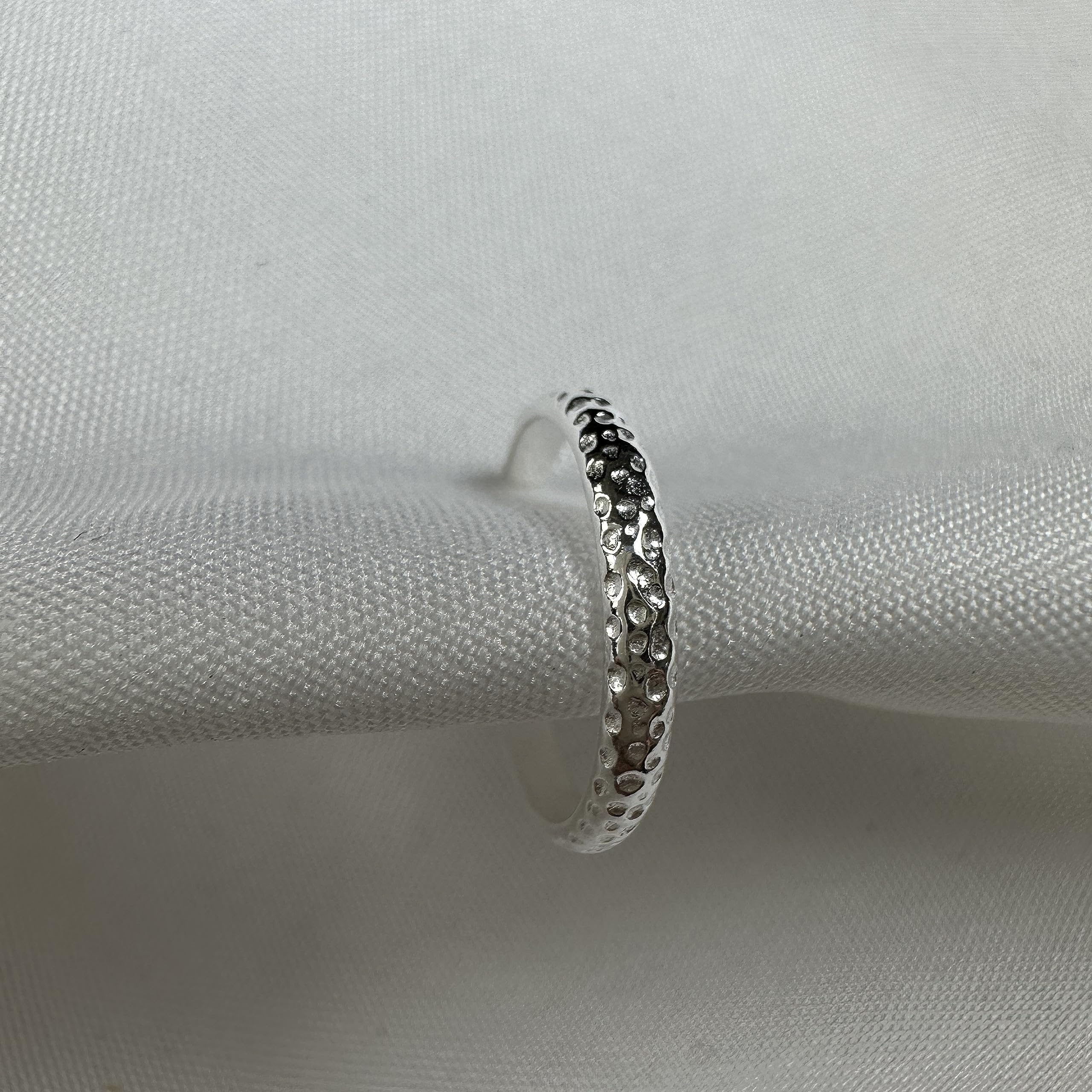 jewellerybox Bague d'Orteil Martelée Ajustable en Argent 925/1000
