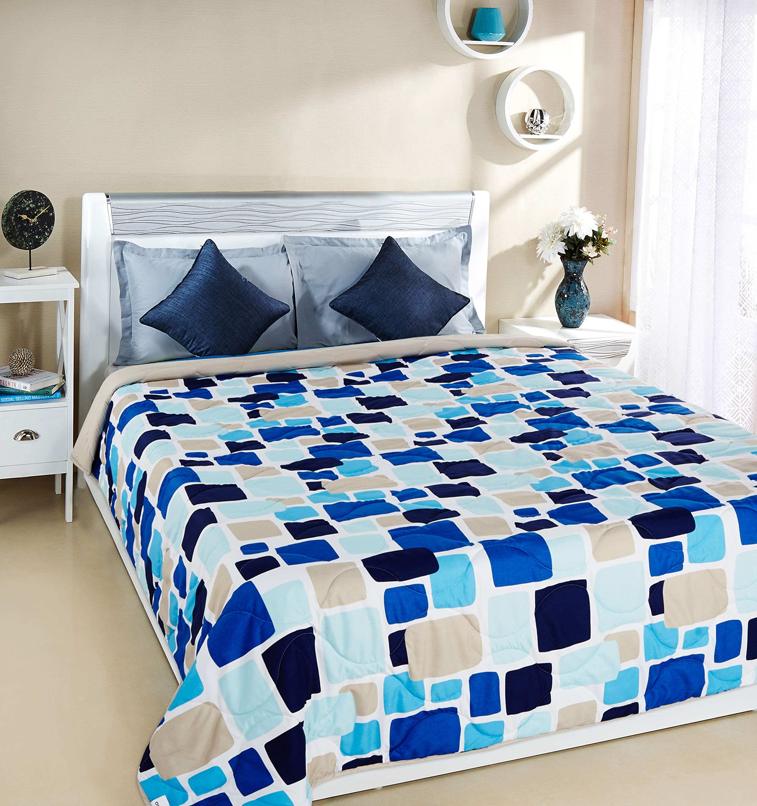 Amazon Brand - Solimo Microfibre Quilt AC Blanket/Comforter, 120 GSM,  Double (Balmy Bricks, 230 x 254 cm) : Amazon.in