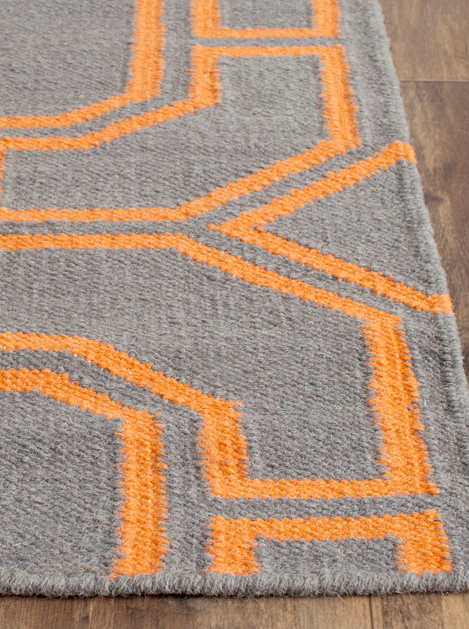 Safavieh Contemporary Indoor Flatweave Rectangle Area Rug, Dhurrie Collection, DHU860, in Blue / Orange - Image 3