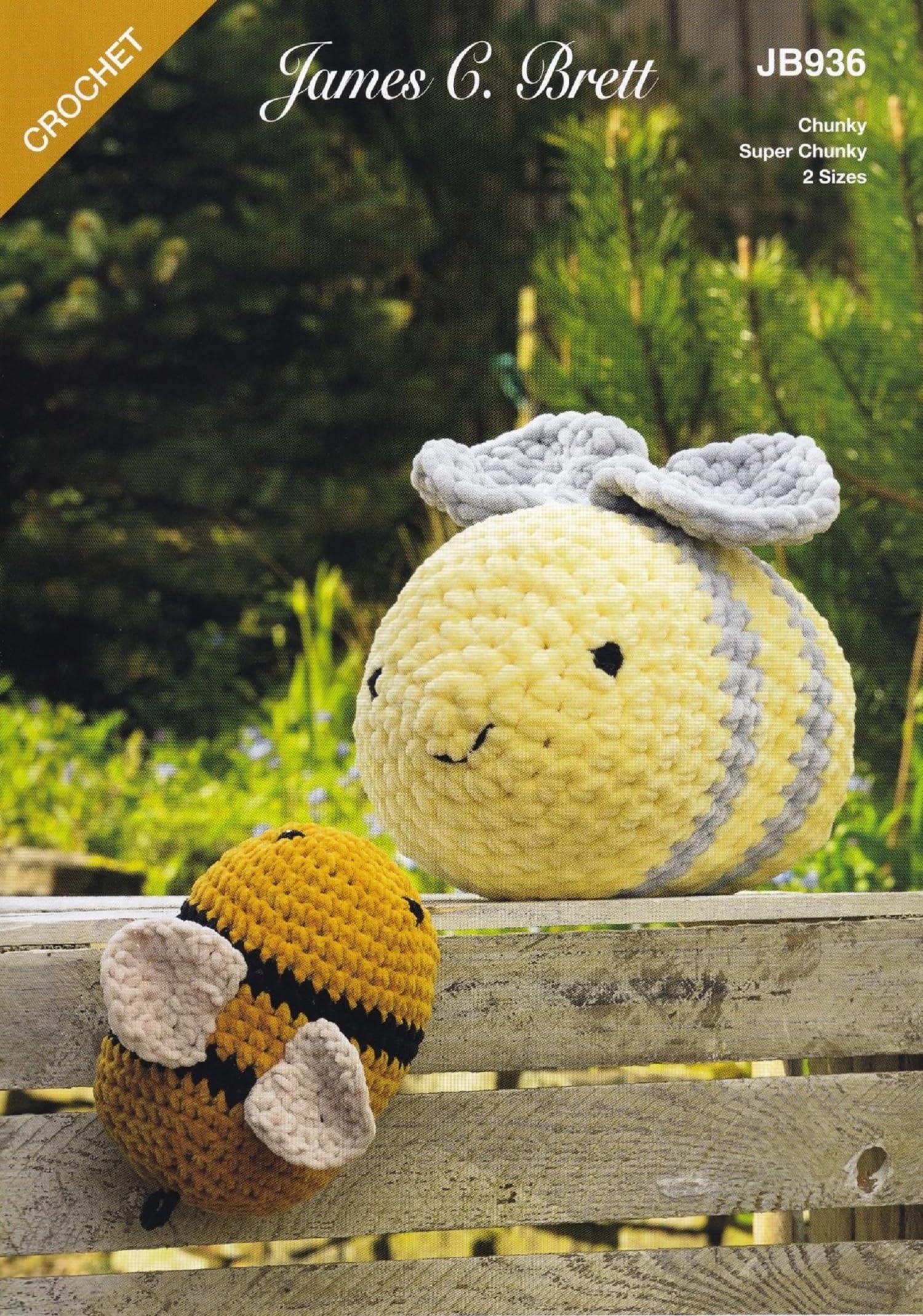 James Brett Crochet Pattern Bonnie & Brucie Bees Animal Soft Toy JB936